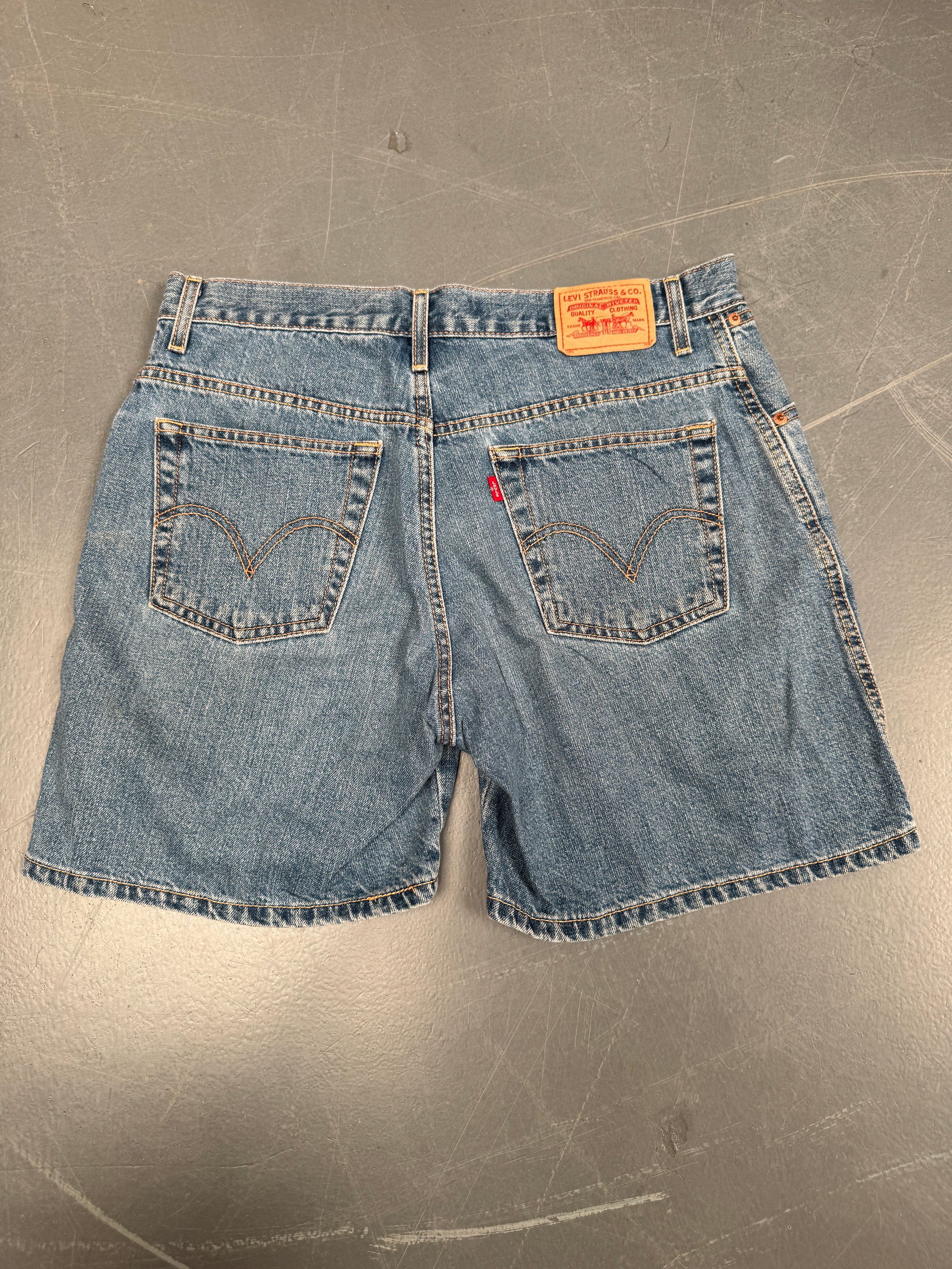 Vintage Ladies Levis Cut Off Denim Shorts - 90s Made - W 33 - SH34