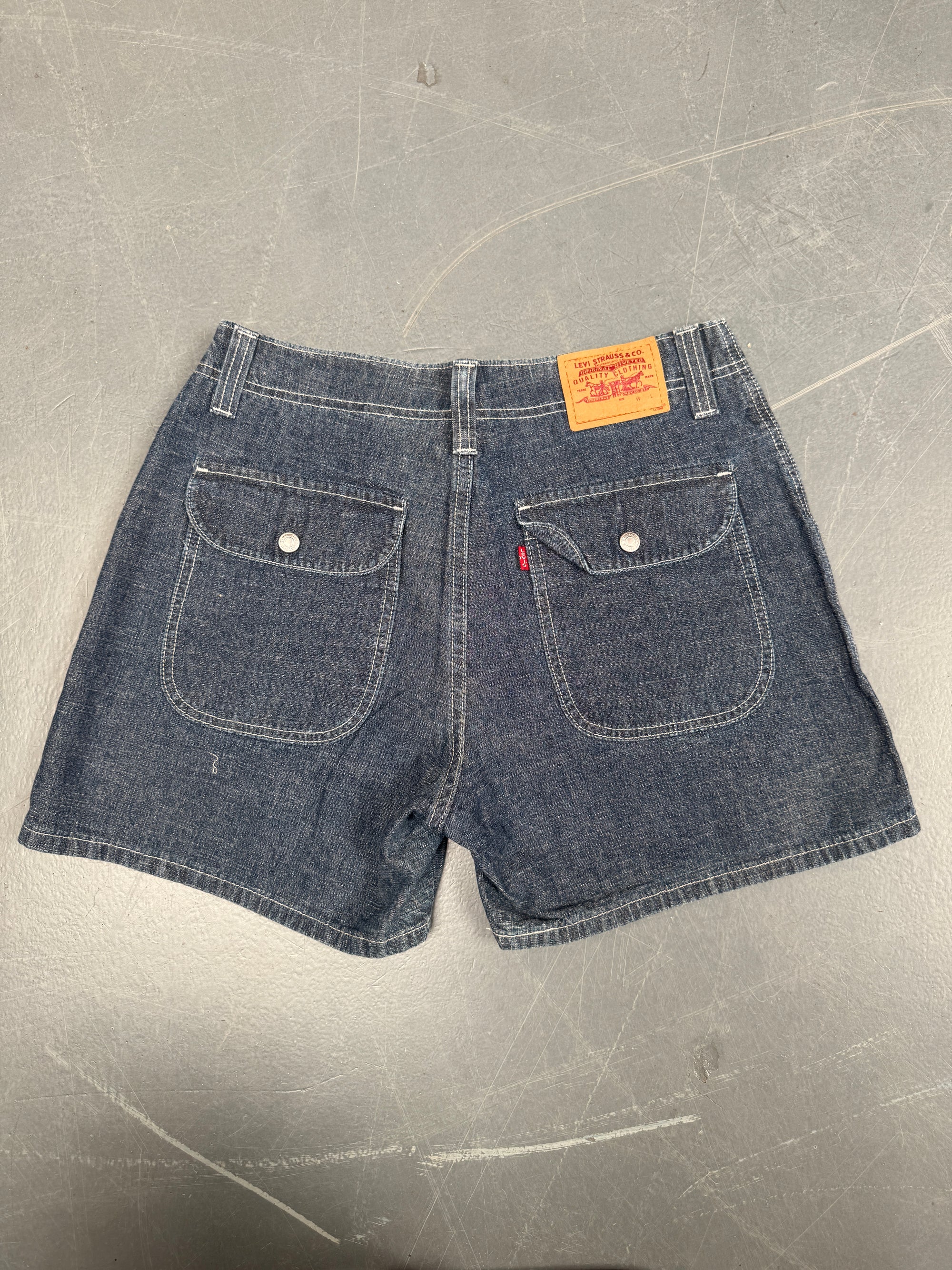 Vintage Ladies Levis Cut Off Denim Shorts - 90s Made - W 32 - SH39