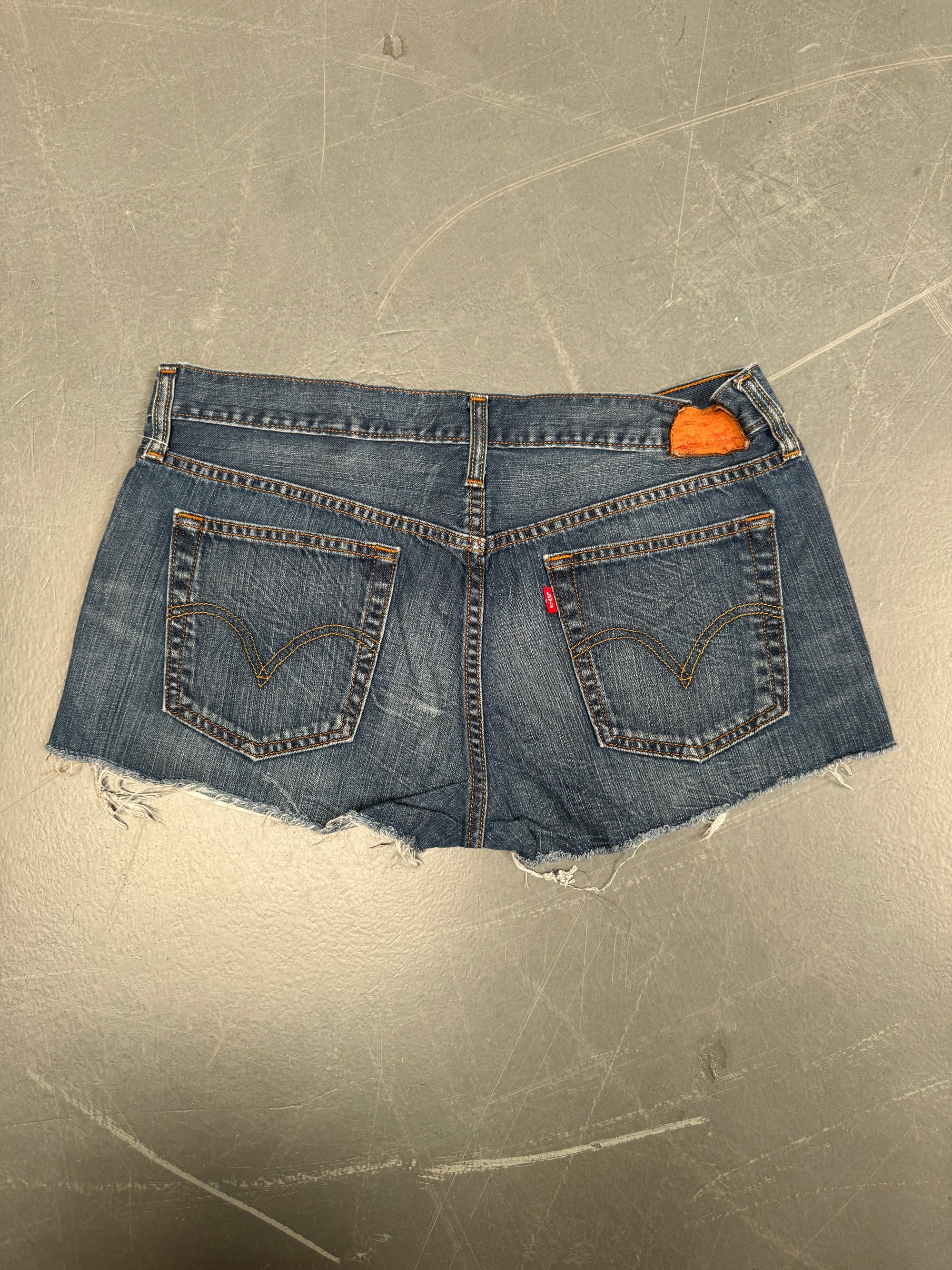 Vintage Ladies Levis Cut Off Denim Shorts - 90s Made - W 32 - SH43