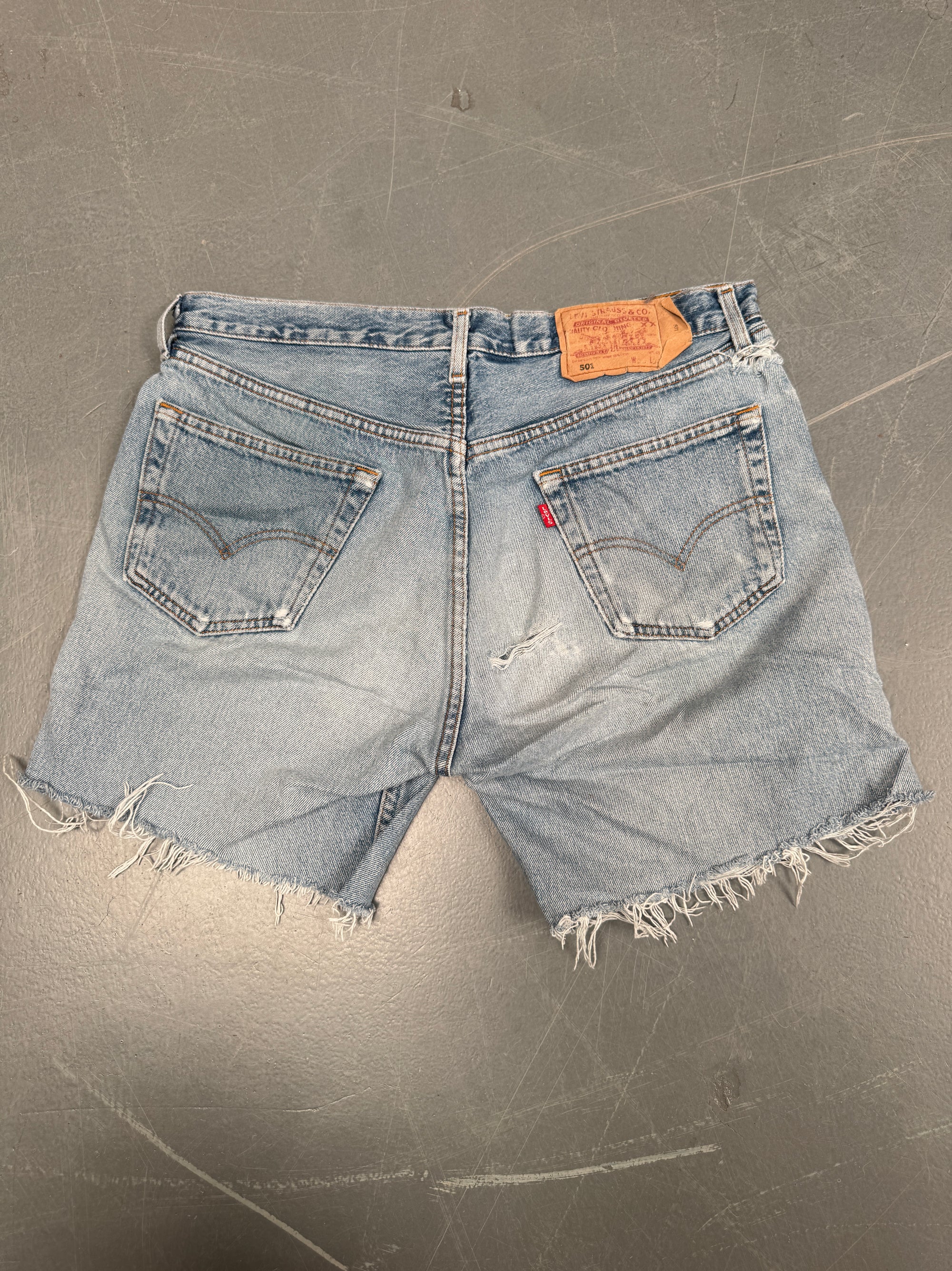 Vintage Ladies Levis Cut Off Denim Shorts - 90s Made - W 34 - SH48