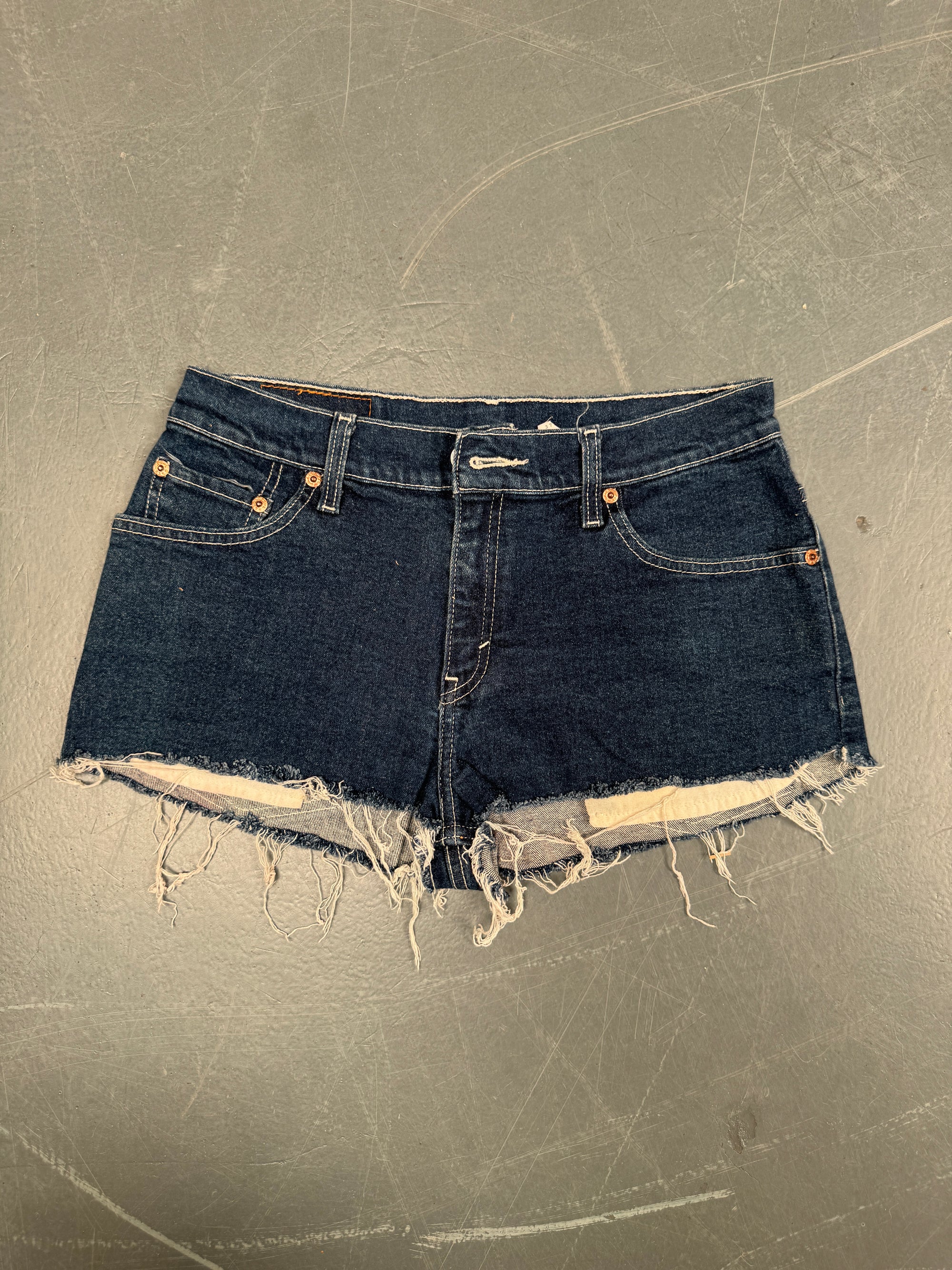 Vintage Ladies Levis Cut Off Denim Shorts - 90s Made - W 28 - SH52