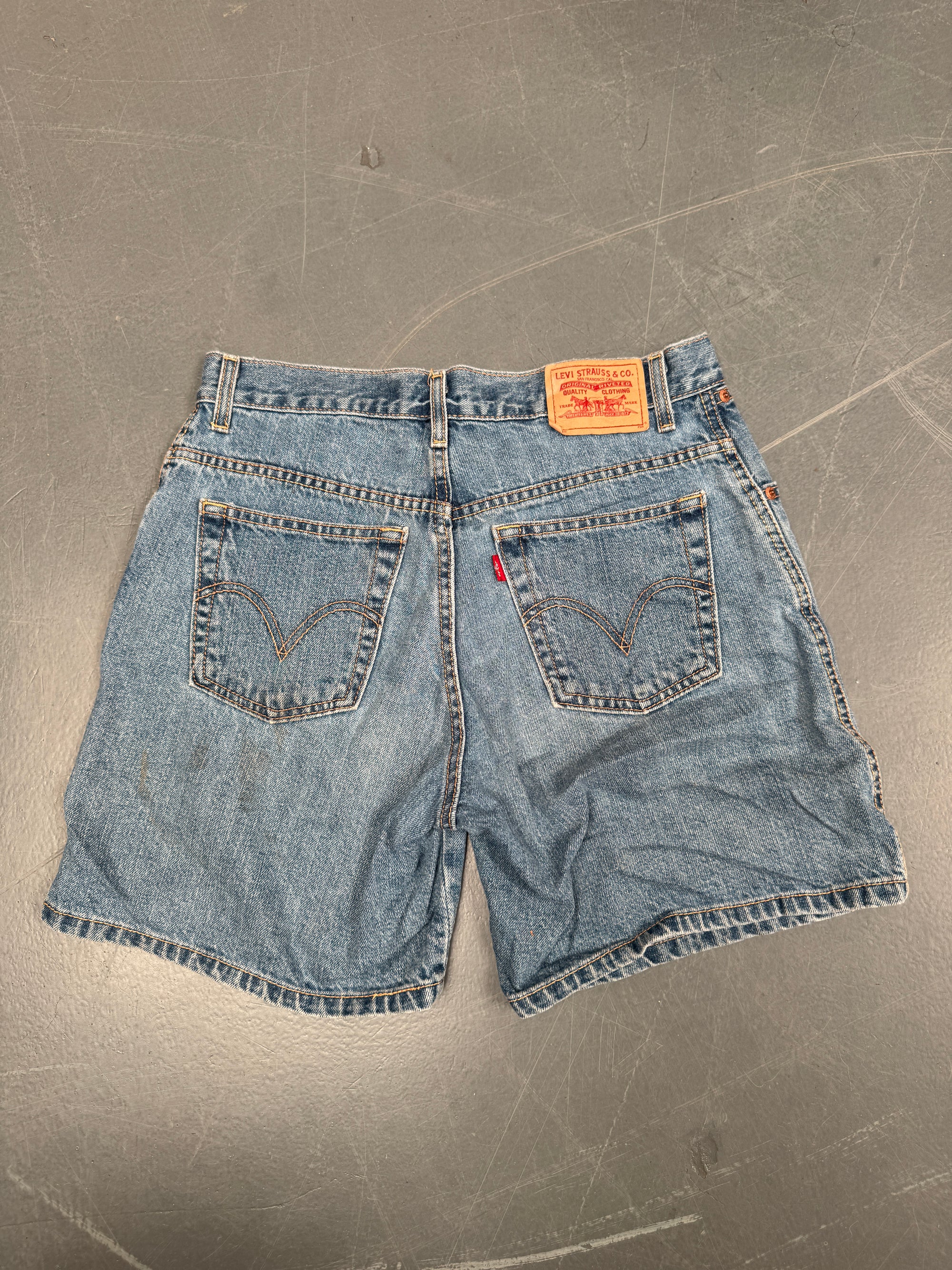 Vintage Ladies Levis Cut Off Denim Shorts - 90s Made - W 30 - SH57