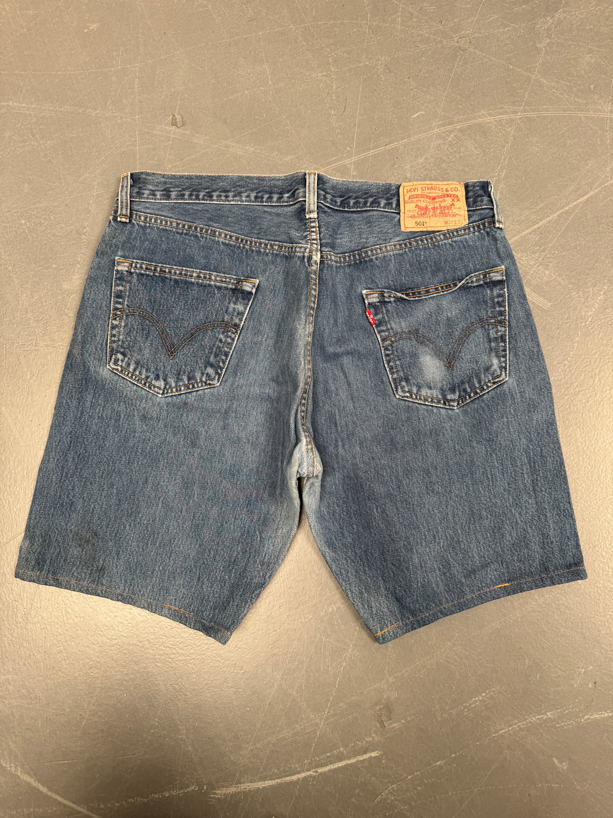Vintage Ladies Levis Cut Off Denim Shorts - 90s Made - W 35 - SH064