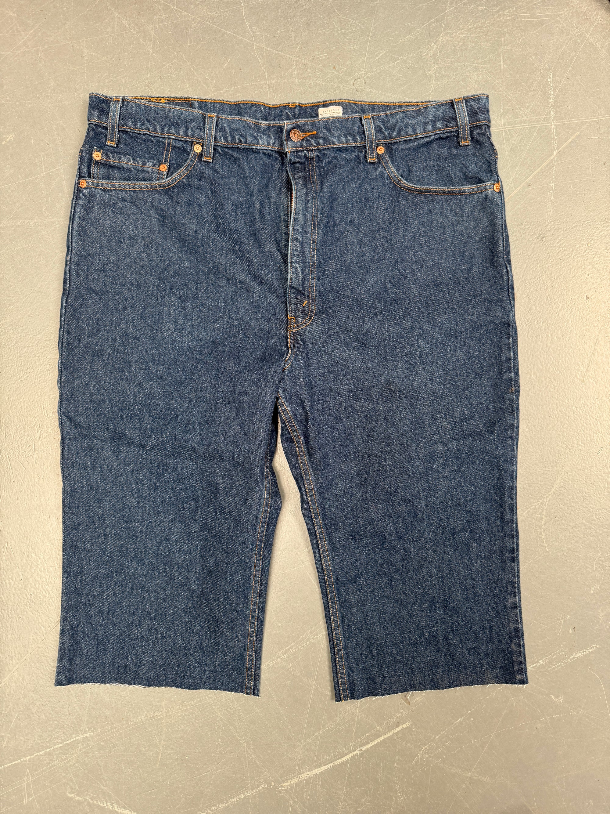 Vintage Ladies Levis Cut Off Denim Shorts - 90s Made - W 40 - SH066
