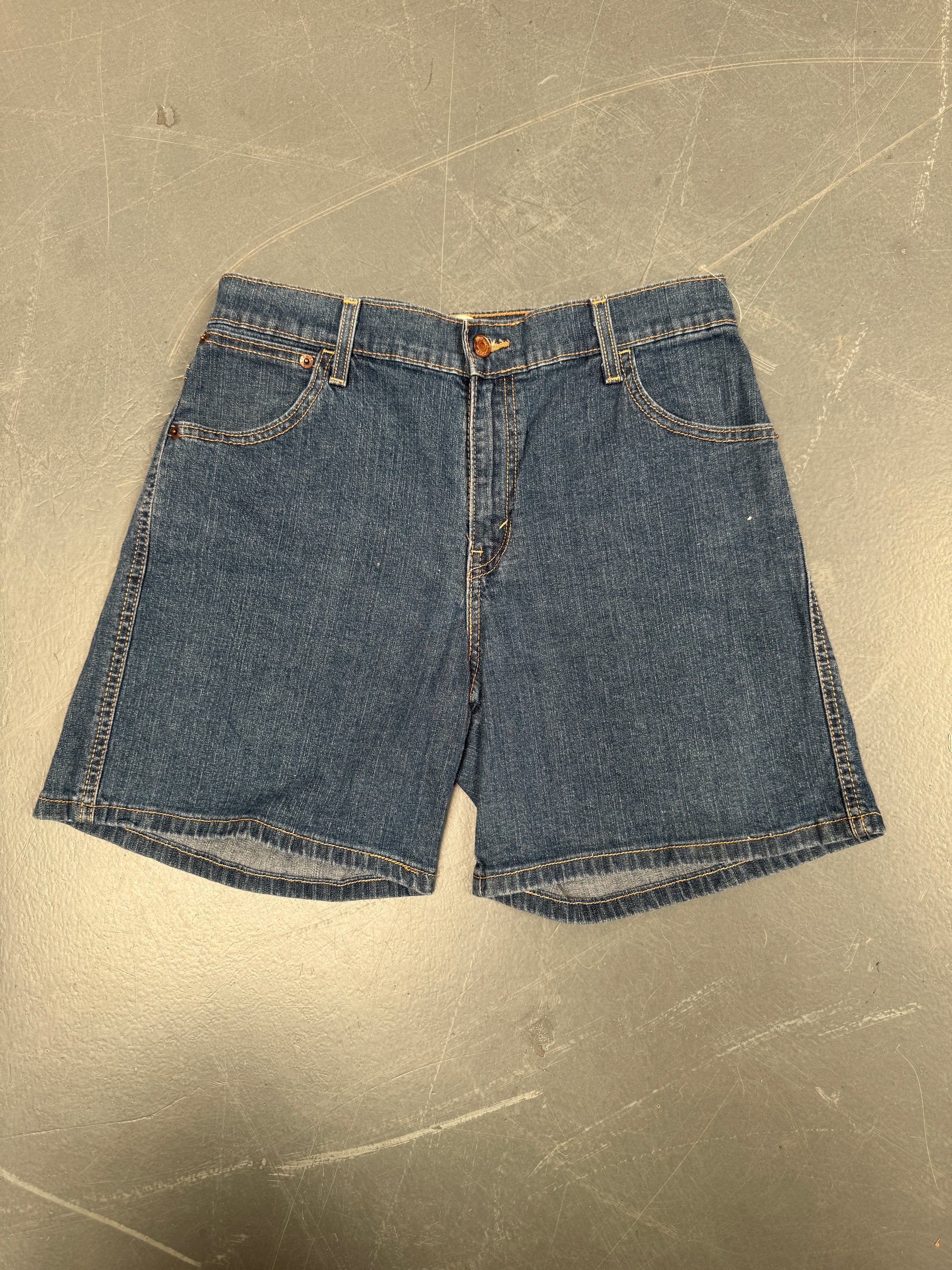 Vintage Ladies Levis Cut Off Denim Shorts - 90s Made - W 30 - SH097