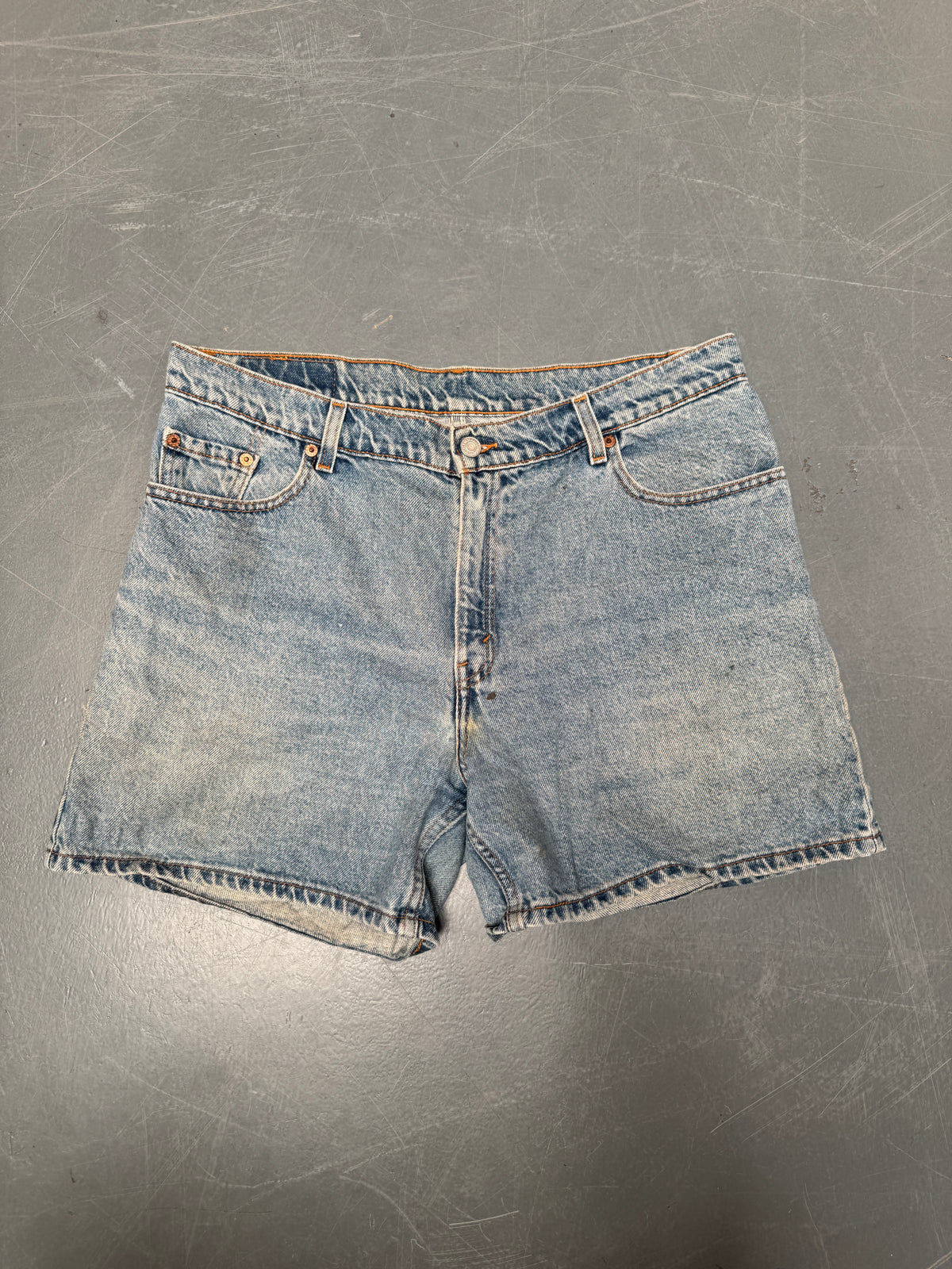 Vintage Levis Cut Off Denim Shorts - 90s Made - W 34 - SH1000
