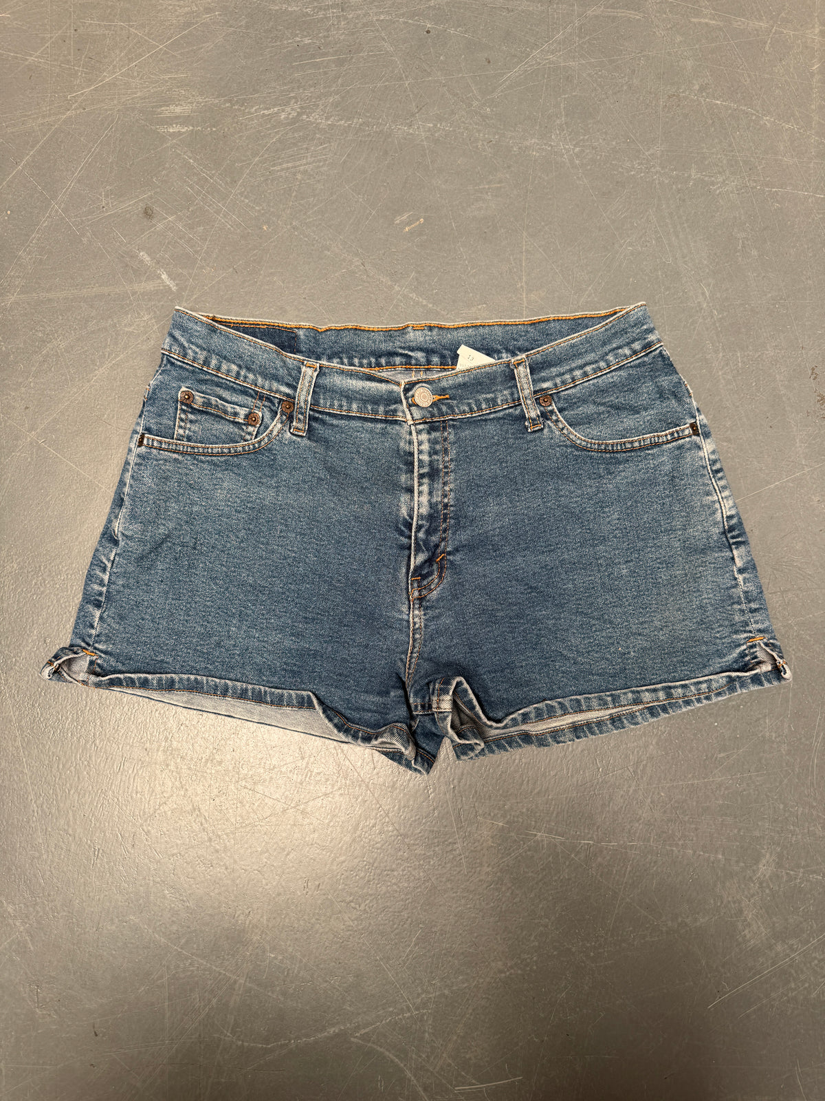 Vintage Levis Cut Off Denim Shorts - 90s Made - W 30 - SH1001