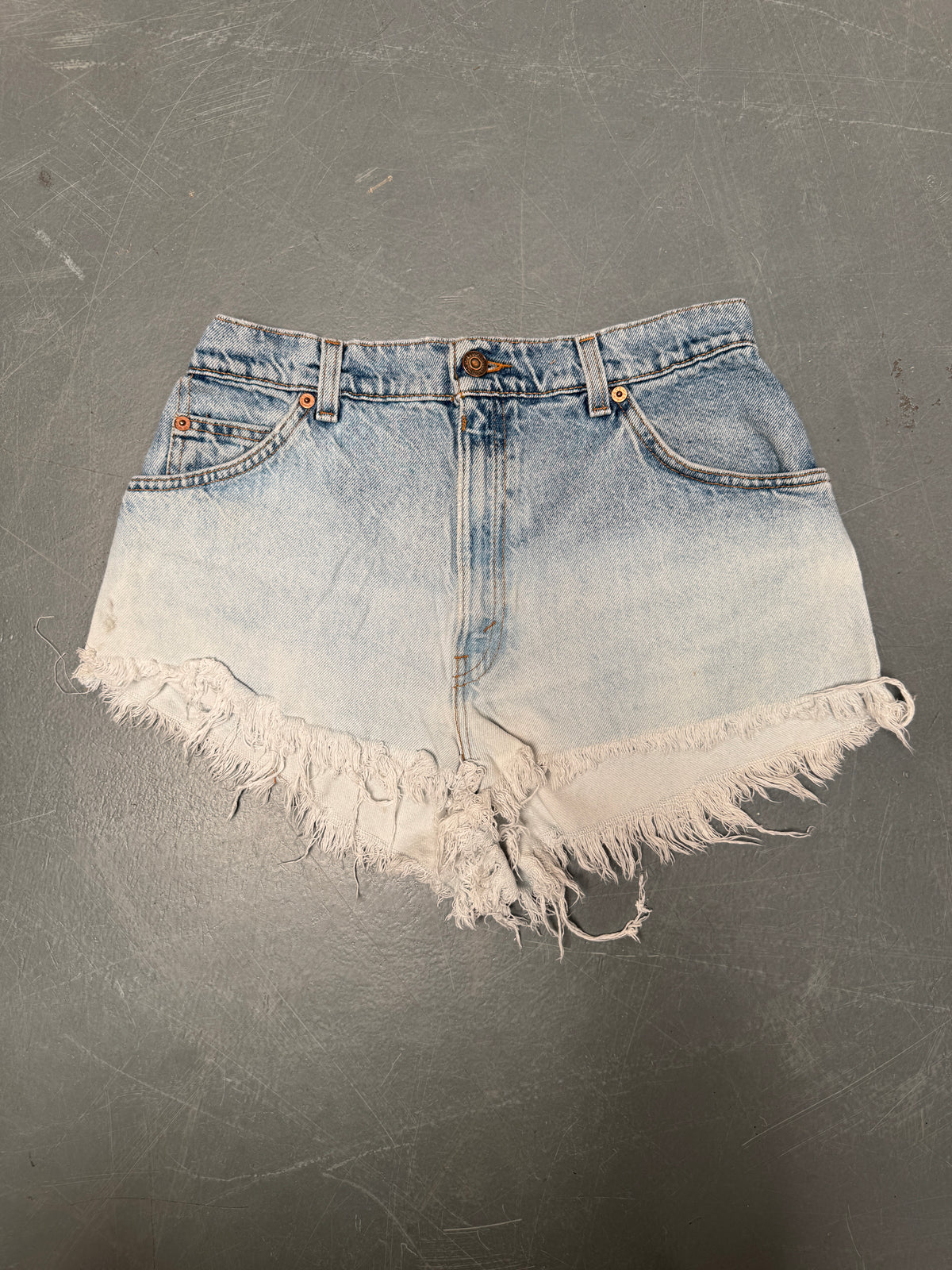 Vintage Levis Cut Off Denim Shorts - 90s Made - W 28 - SH1008