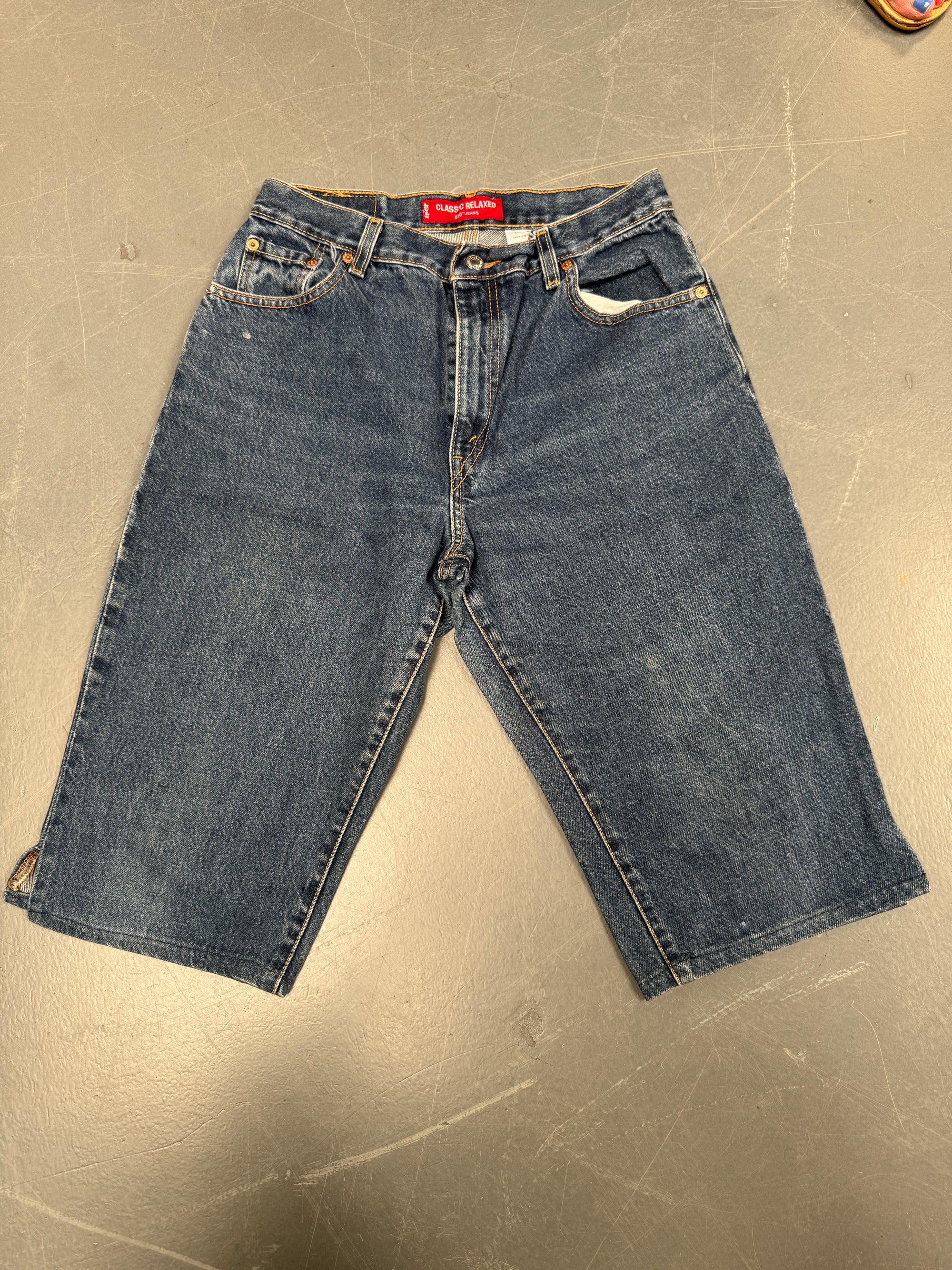 Vintage Ladies Levis Cut Off Denim Shorts - 90s Made - W 28 - SH101