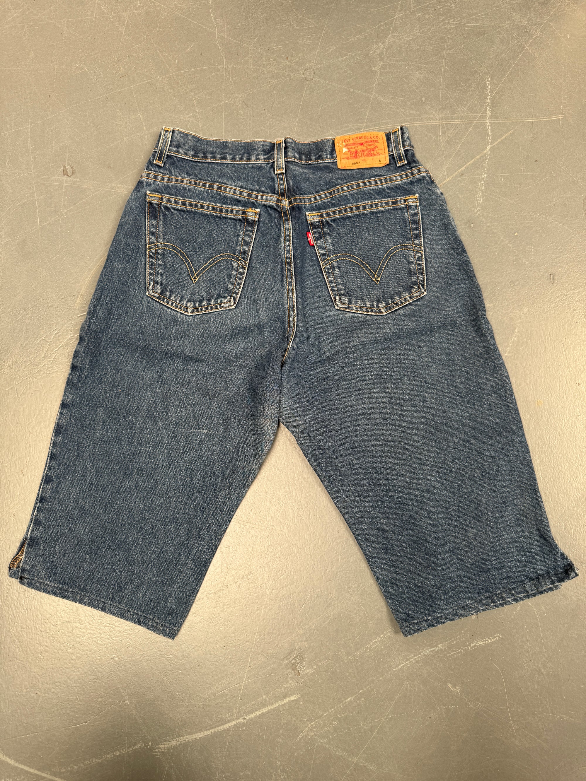 Vintage Ladies Levis Cut Off Denim Shorts - 90s Made - W 28 - SH101
