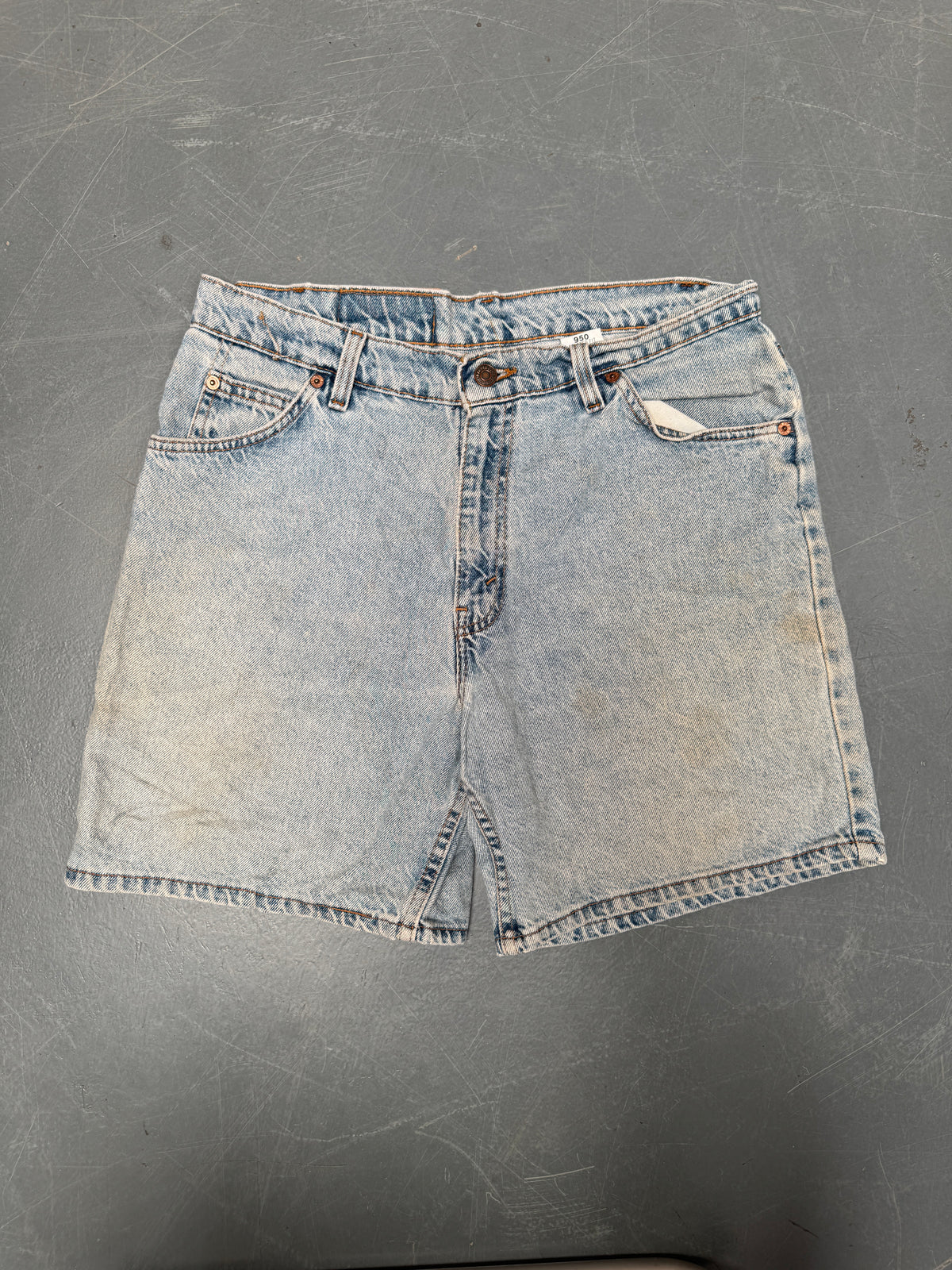 Vintage Levis Cut Off Denim Shorts - 90s Made - W 31 - SH1010