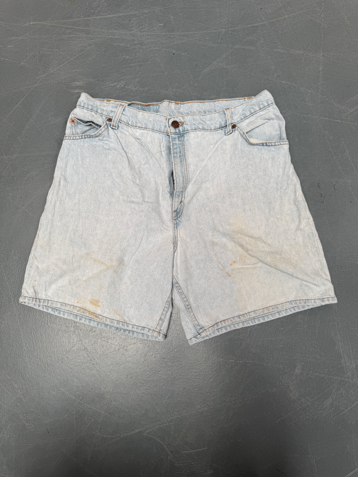 Vintage Levis Cut Off Denim Shorts - 90s Made - W 32 - SH1015