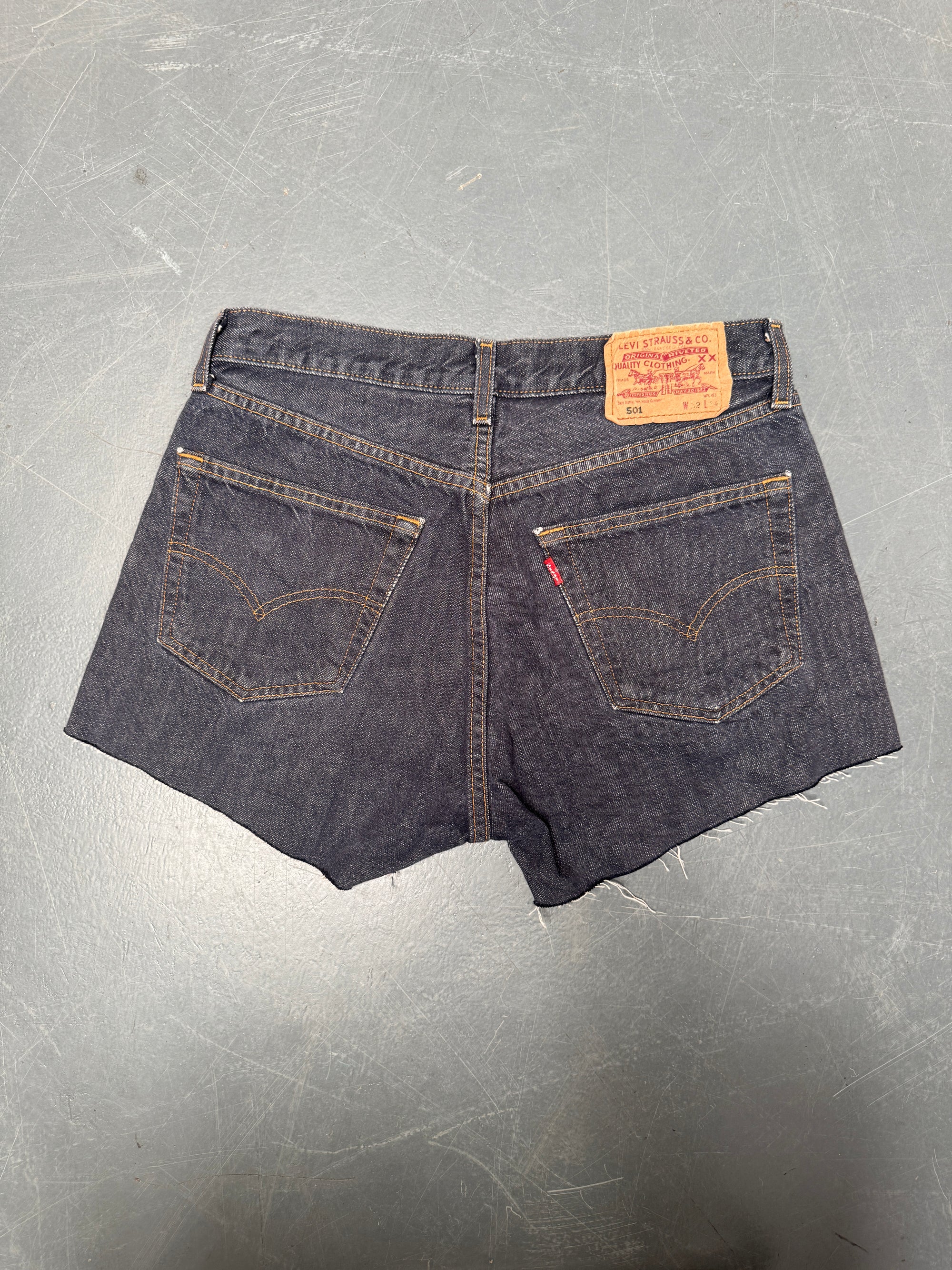 Vintage Levis Cut Off Denim Shorts - 90s Made - W 29 - SH1025