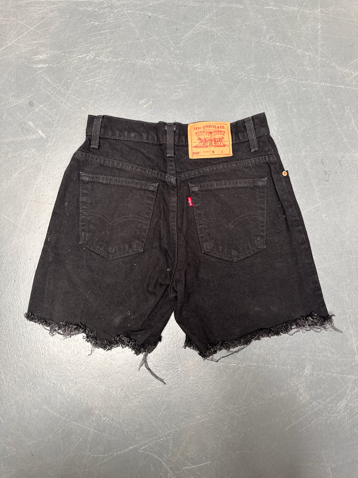 Vintage Levis Cut Off Denim Shorts - 90s Made - W 26 - SH1027