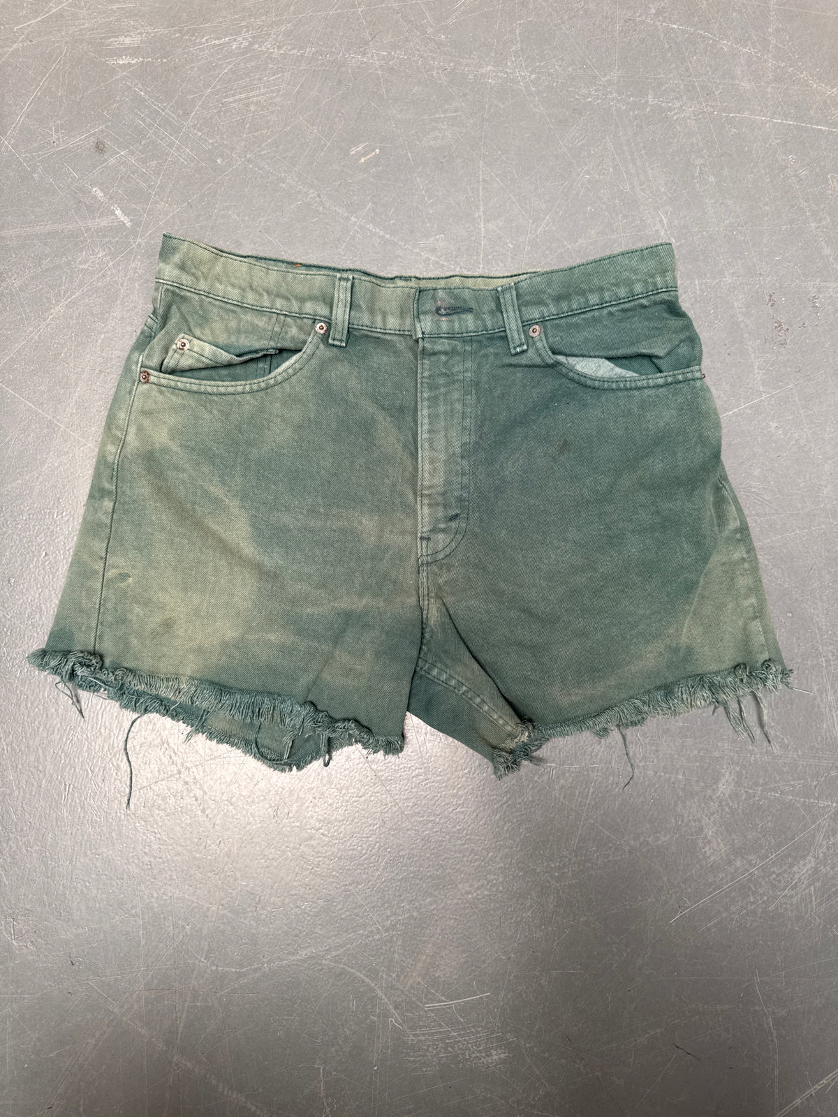 Vintage Levis Cut Off Denim Shorts - 90s Made - W 32 - SH1032