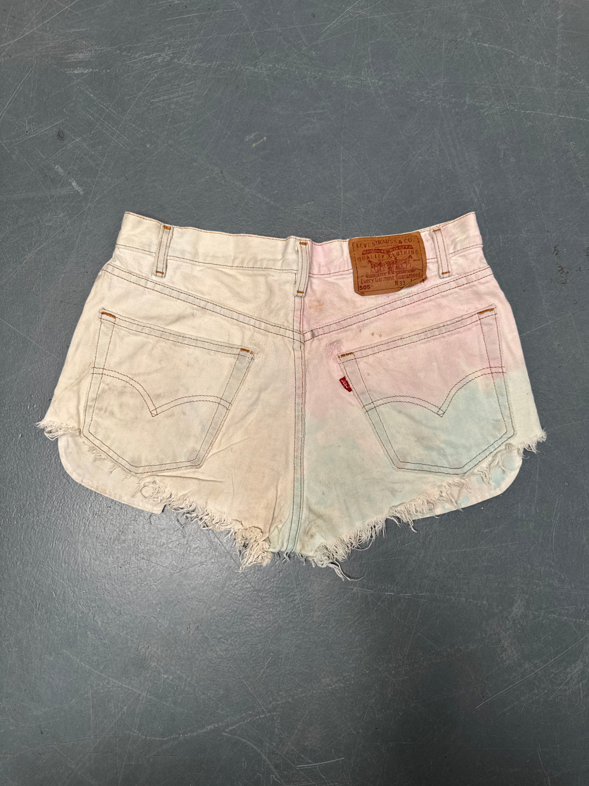 Vintage Levis Cut Off Denim Shorts - 90s Made - W 30 - SH1034