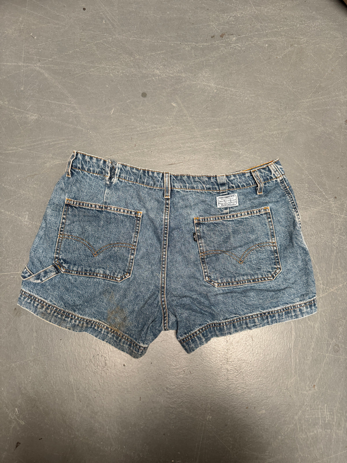 Vintage Levis Cut Off Denim Shorts - 90s Made - W 36 - SH1038