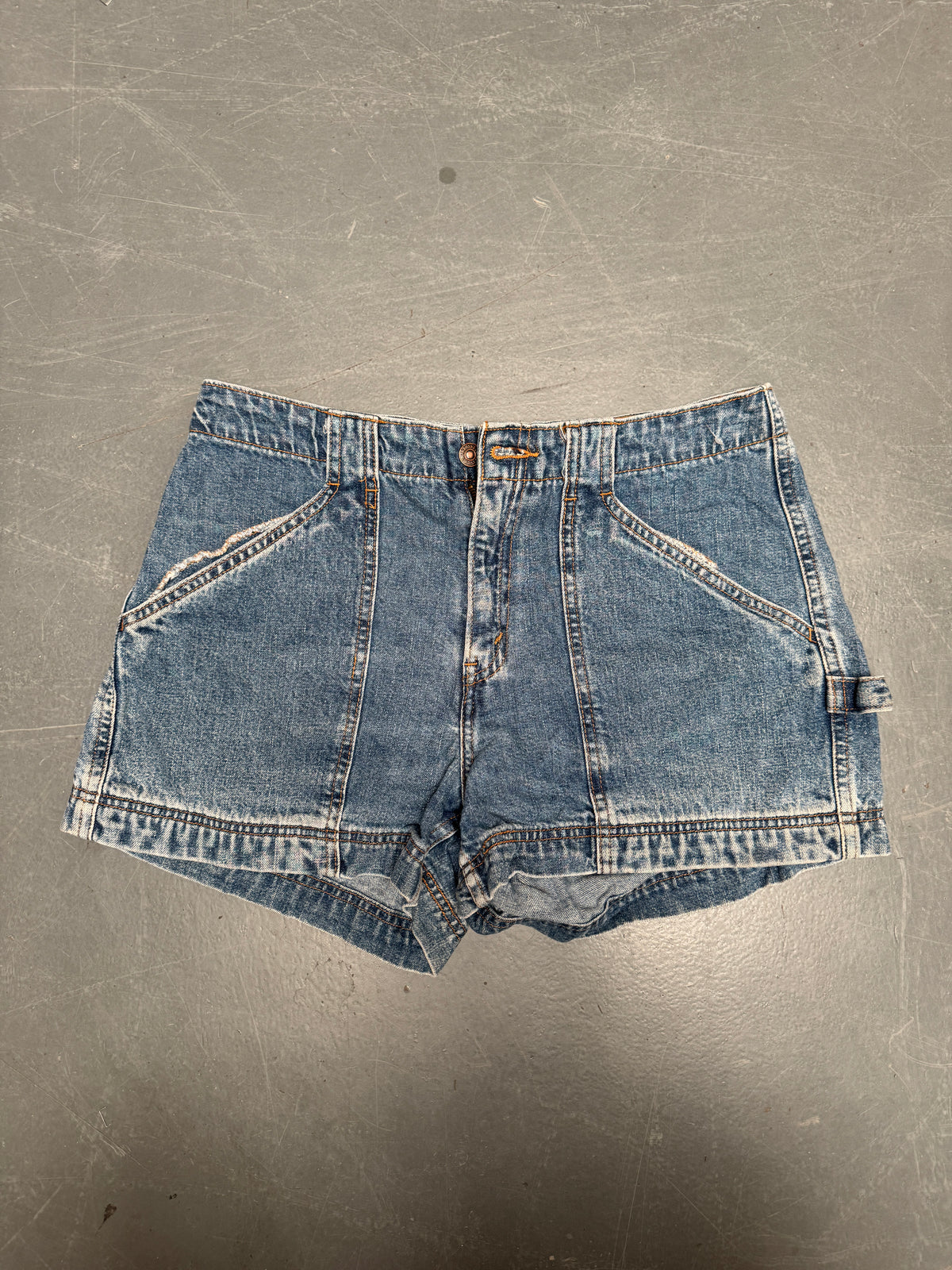 Vintage Levis Cut Off Denim Shorts - 90s Made - W 34 - SH1040