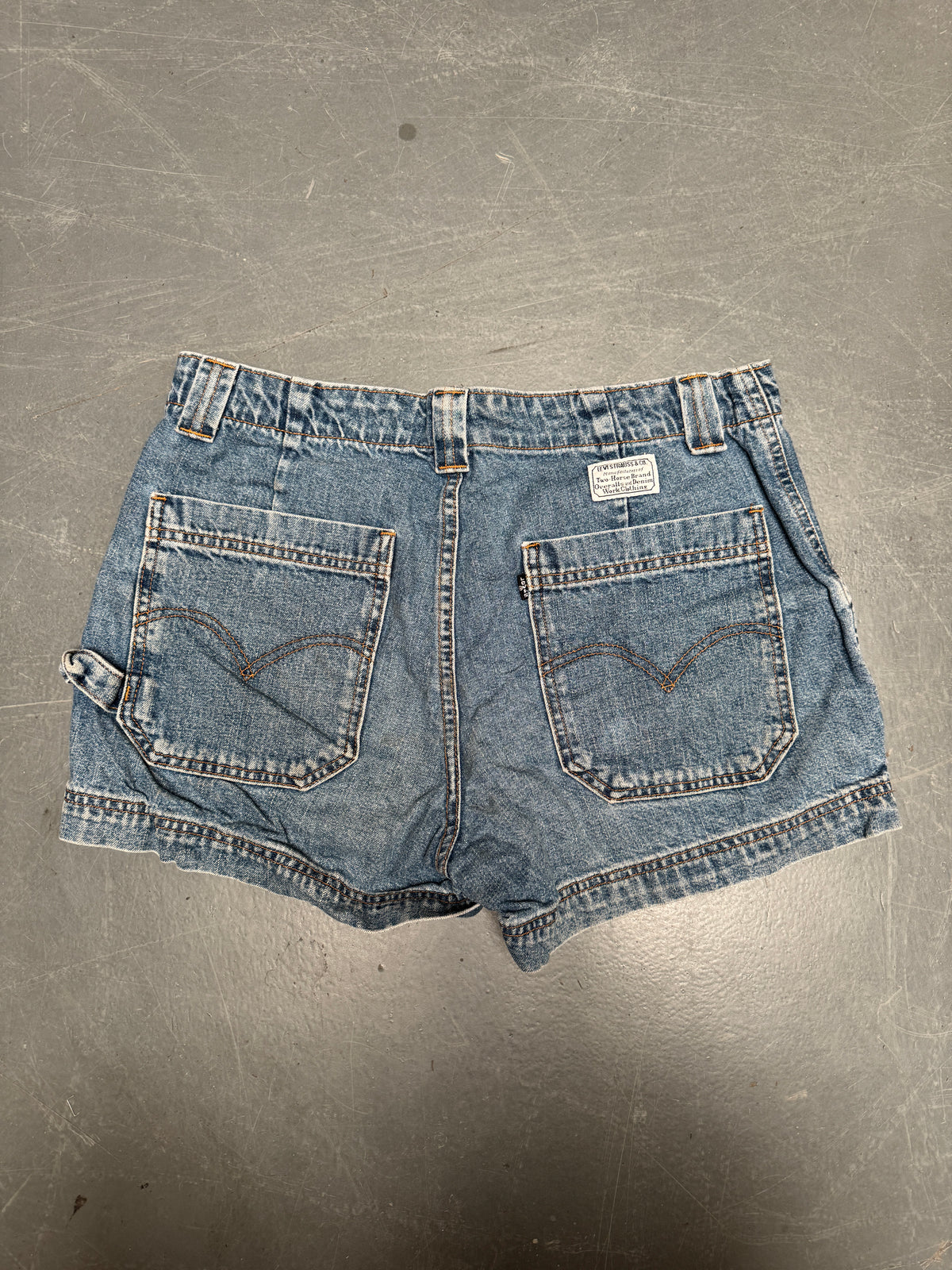 Vintage Levis Cut Off Denim Shorts - 90s Made - W 34 - SH1040
