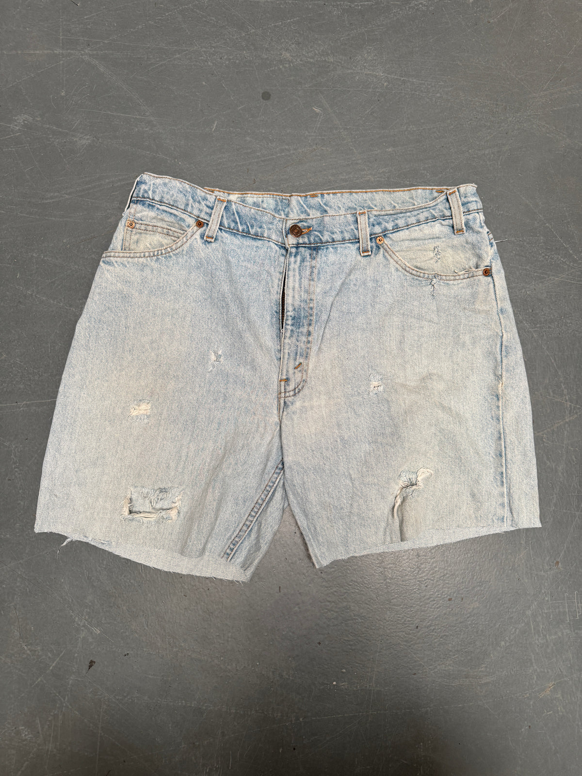 Vintage Levis Cut Off Denim Shorts - 90s Made - W 34 - SH1047