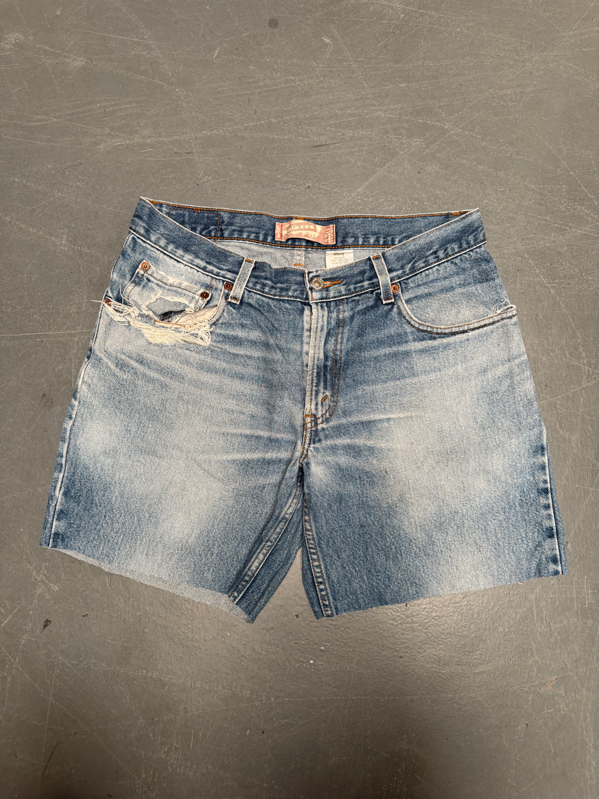 Vintage Levis Cut Off Denim Shorts - 90s Made - W 32 - SH1051