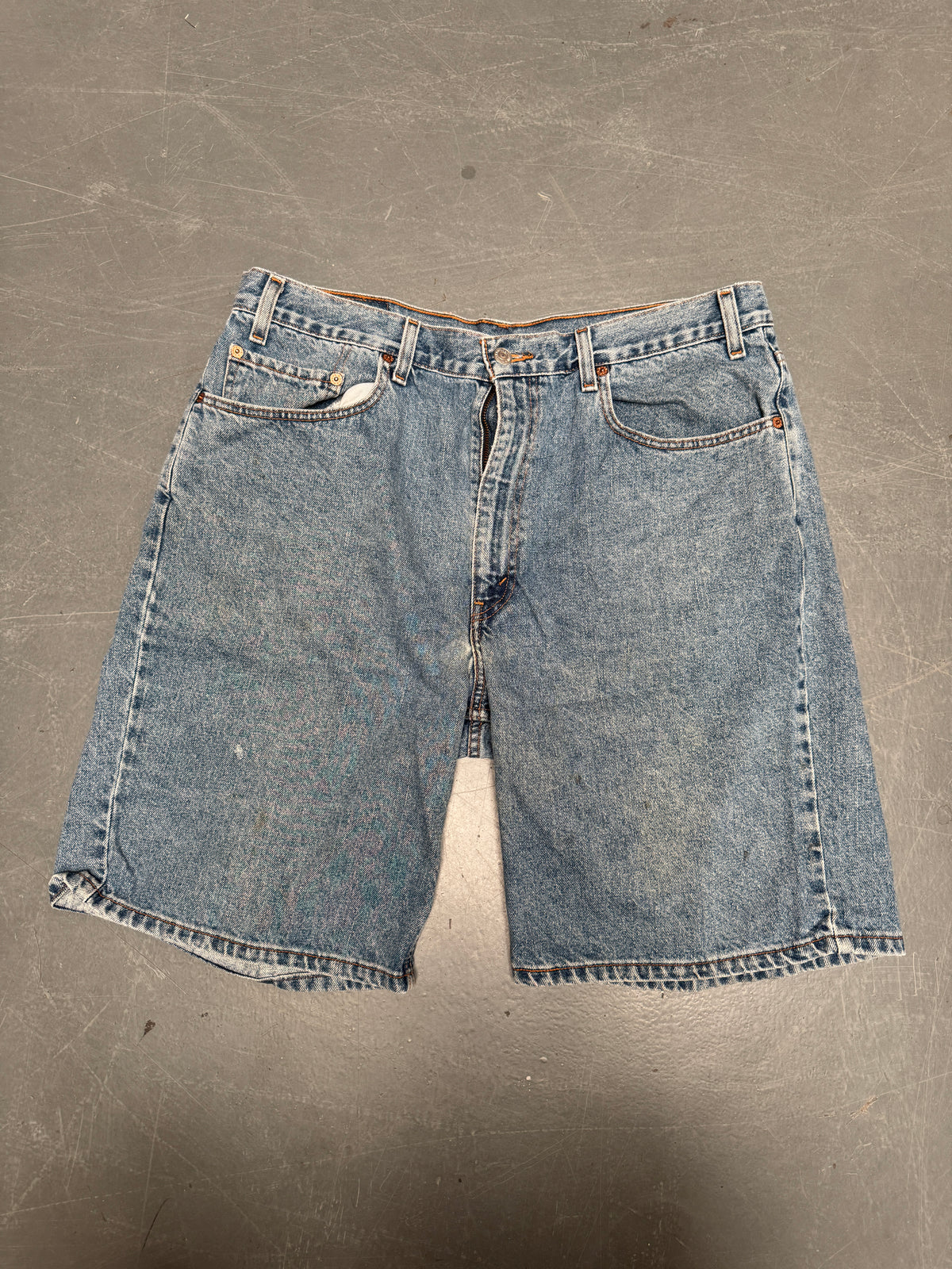 Vintage Levis Cut Off Denim Shorts - 90s Made - W 36 - SH1054