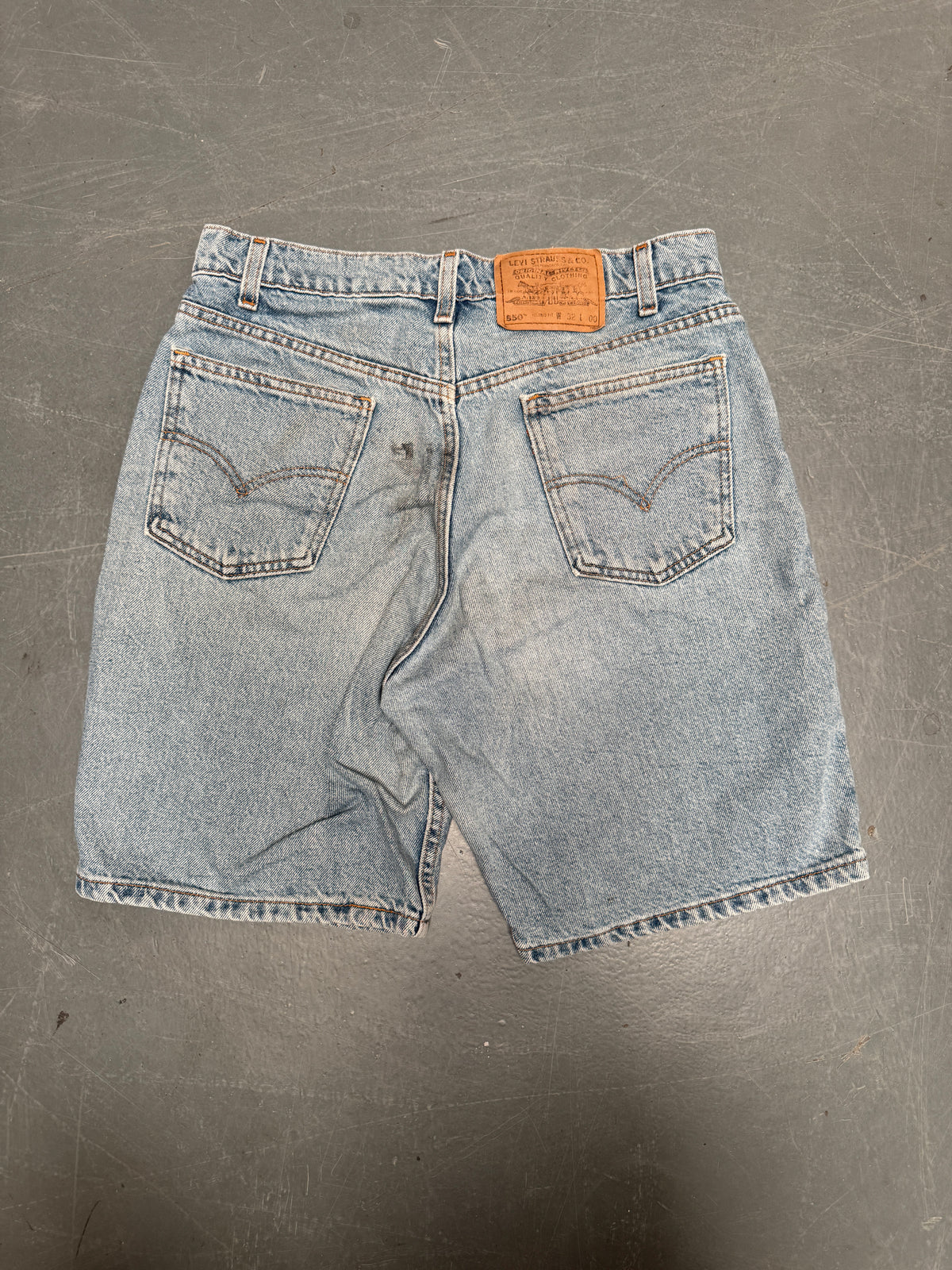 Vintage Levis Cut Off Denim Shorts - 90s Made - W 30 - SH1056