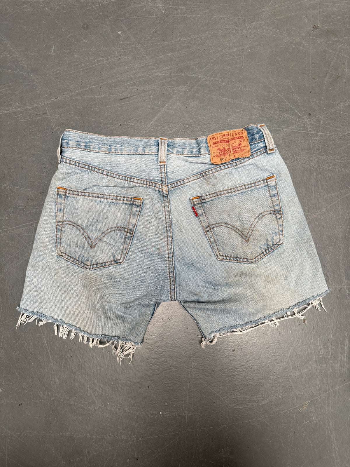 Vintage Levis Cut Off Denim Shorts - 90s Made - W 30 - SH1058