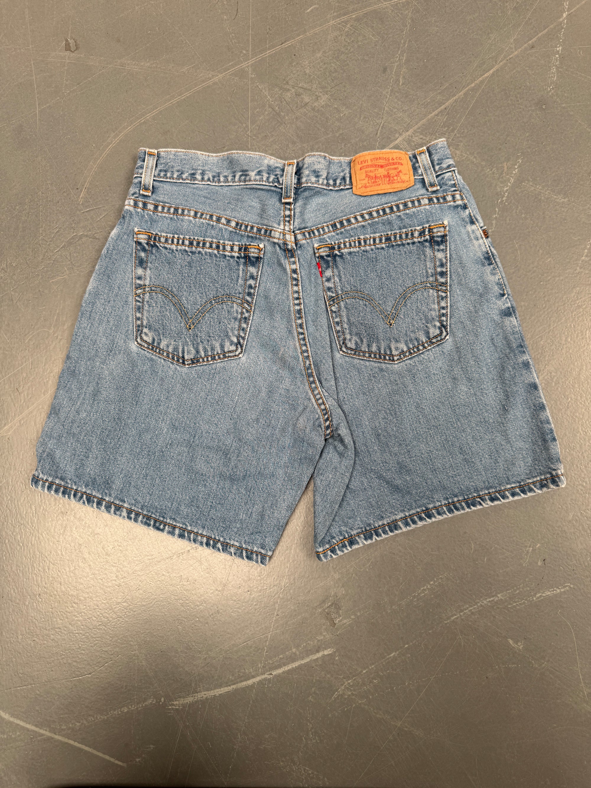 Vintage Ladies Levis Cut Off Denim Shorts - 90s Made - W 30 - SH106