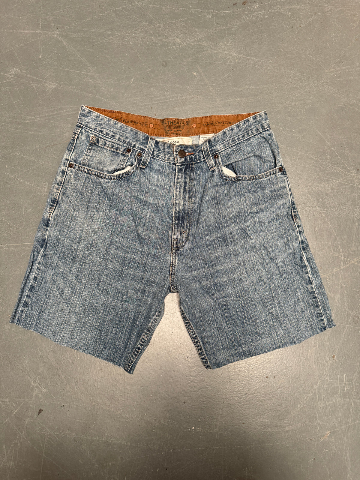 Vintage Levis Cut Off Denim Shorts - 90s Made - W 30 - SH1064