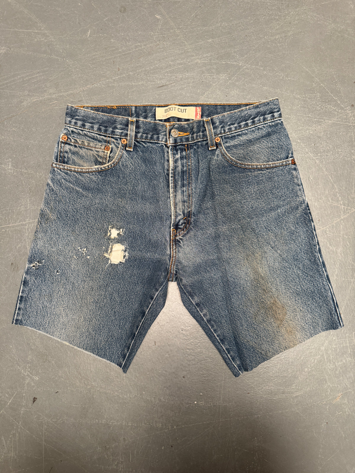 Vintage Levis Cut Off Denim Shorts - 90s Made - W 32 - SH1079