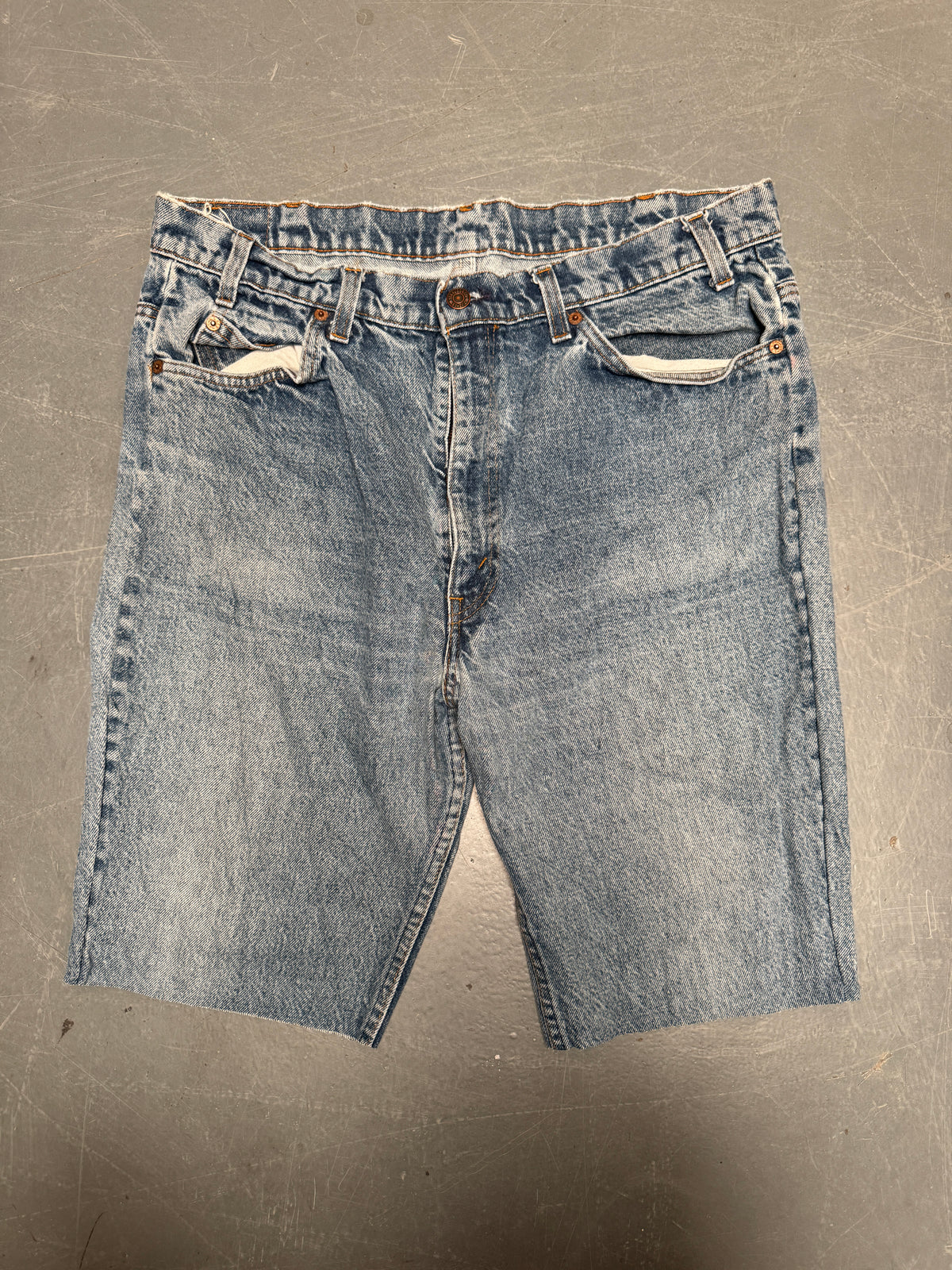Vintage Levis Cut Off Denim Shorts - 90s Made - W 36 - SH1080