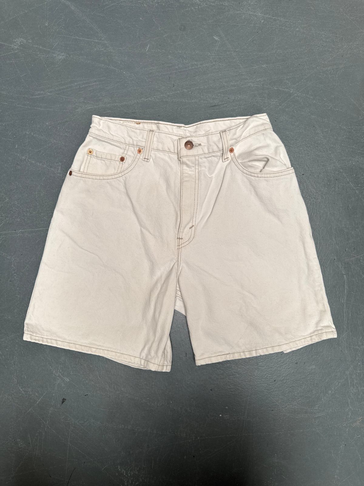 Vintage Levis Cut Off Denim Shorts - 90s Made - W 26 - SH1096