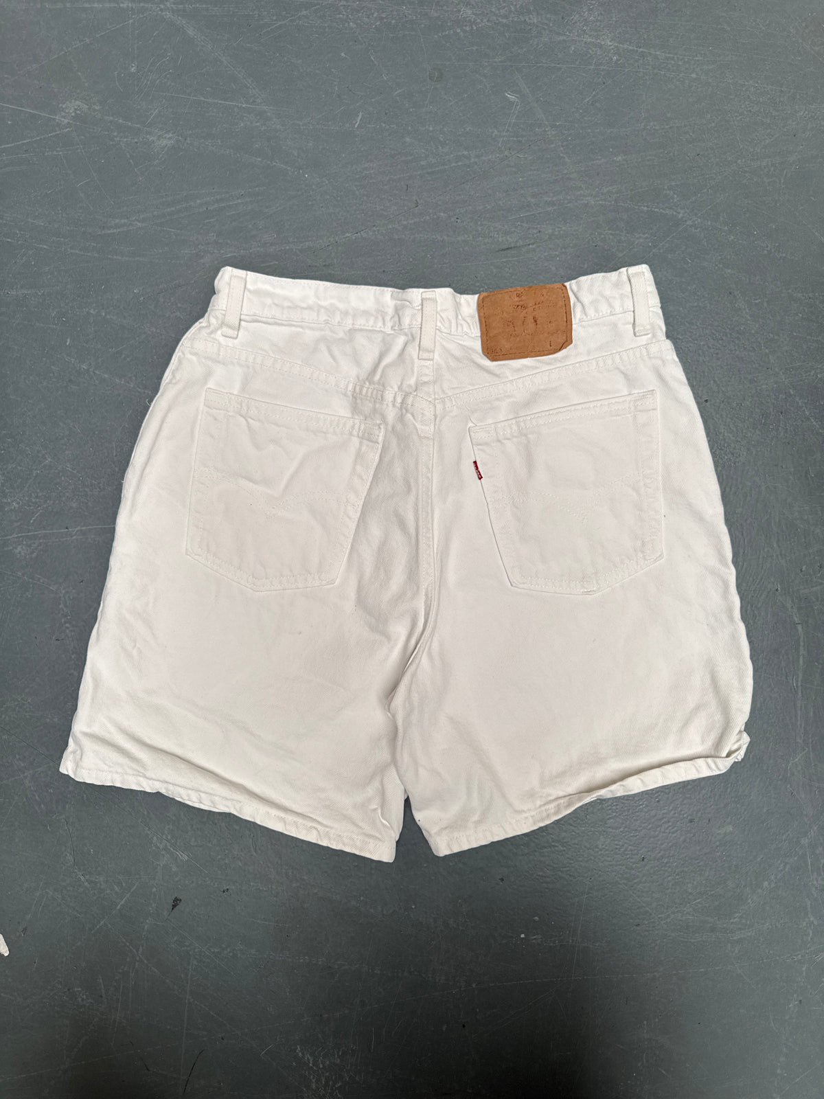 Vintage Levis Cut Off Denim Shorts - 90s Made - W 30 - SH1097