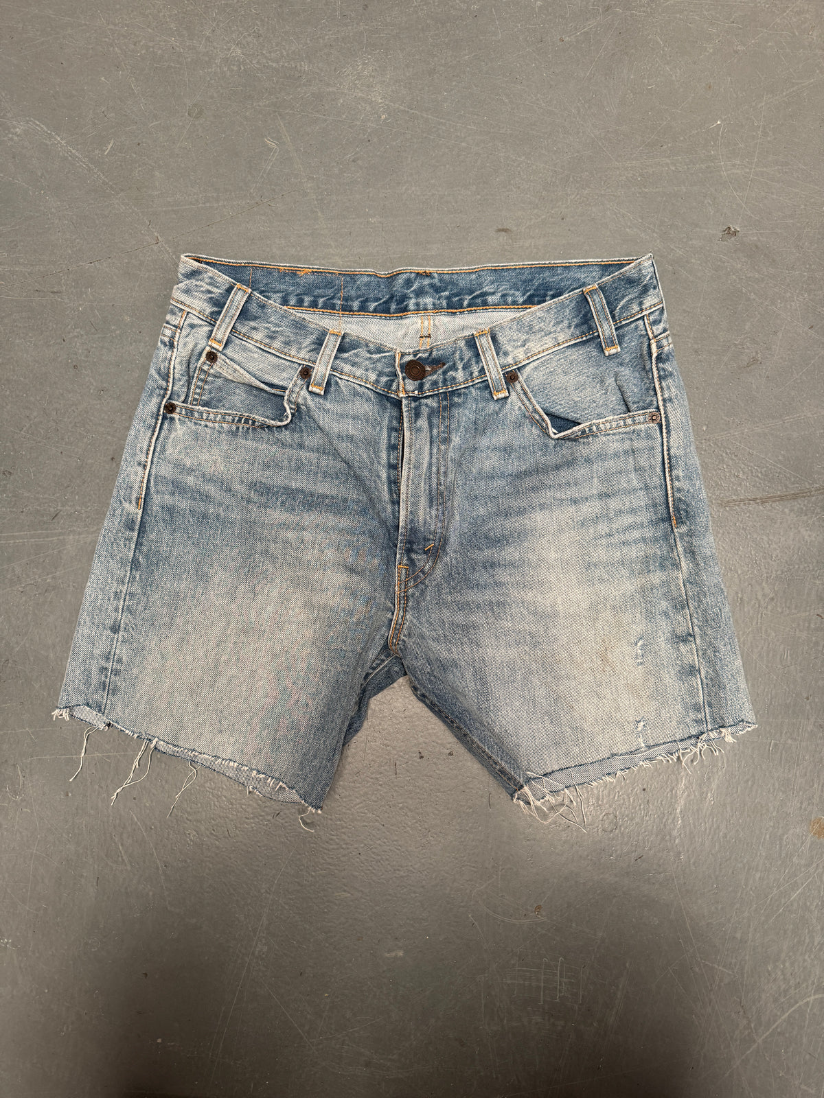 Vintage Levis Cut Off Denim Shorts - 90s Made - W 30 - SH1111