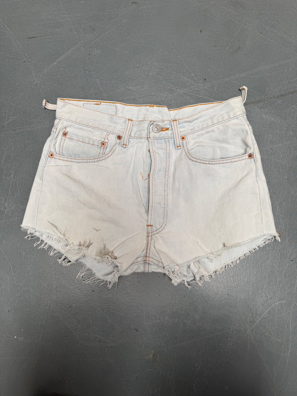 Vintage Levis Cut Off Denim Shorts - 90s Made - W 28 - SH1124