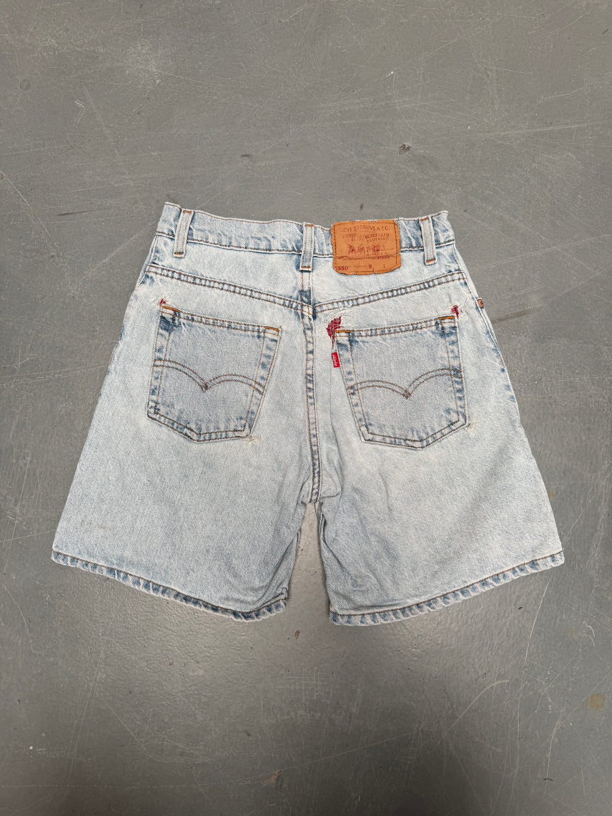 Vintage Levis Cut Off Denim Shorts - 90s Made - W 26 - SH1125