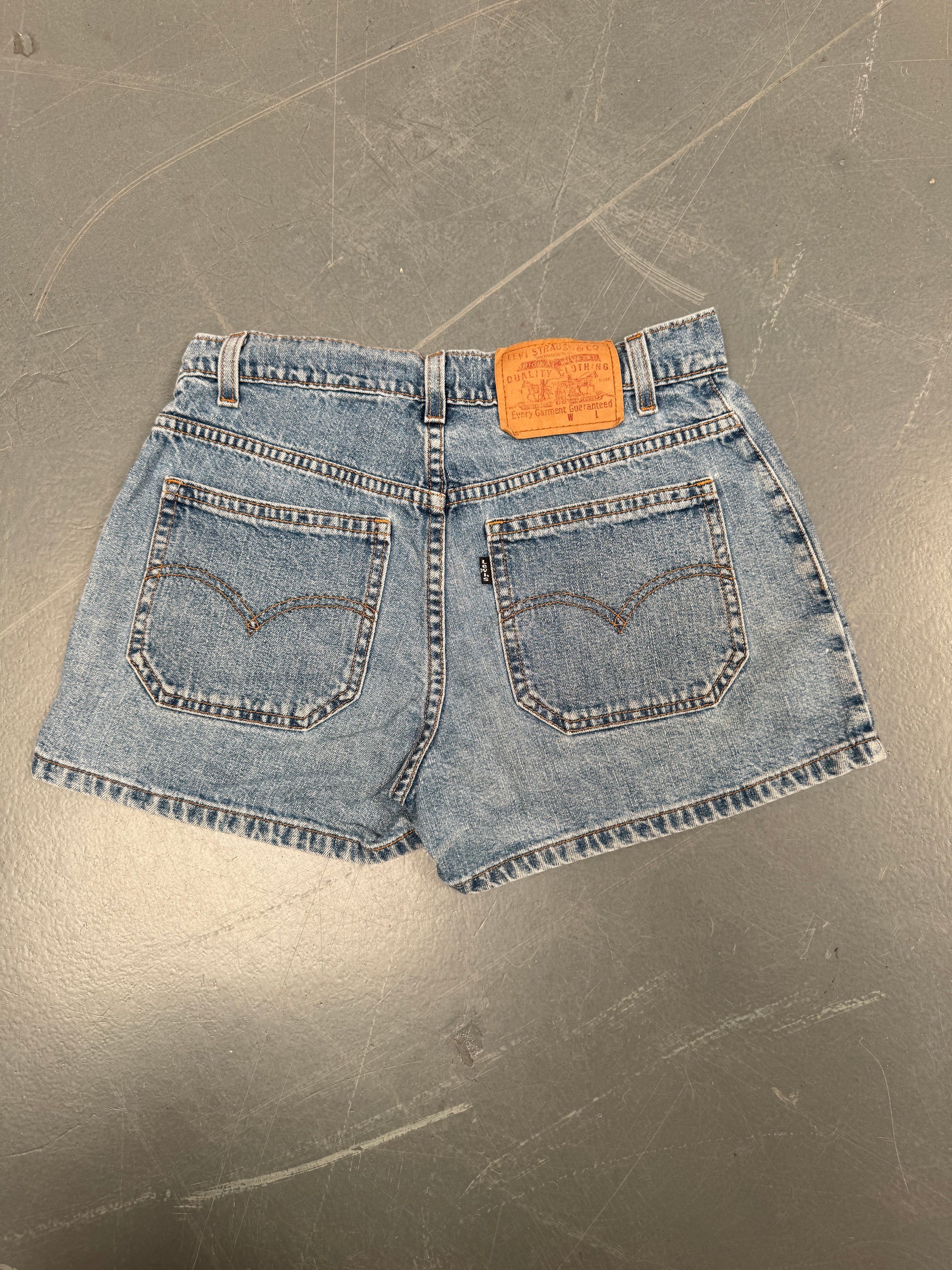 Vintage Ladies Levis Cut Off Denim Shorts - 90s Made - W 27 - SH114