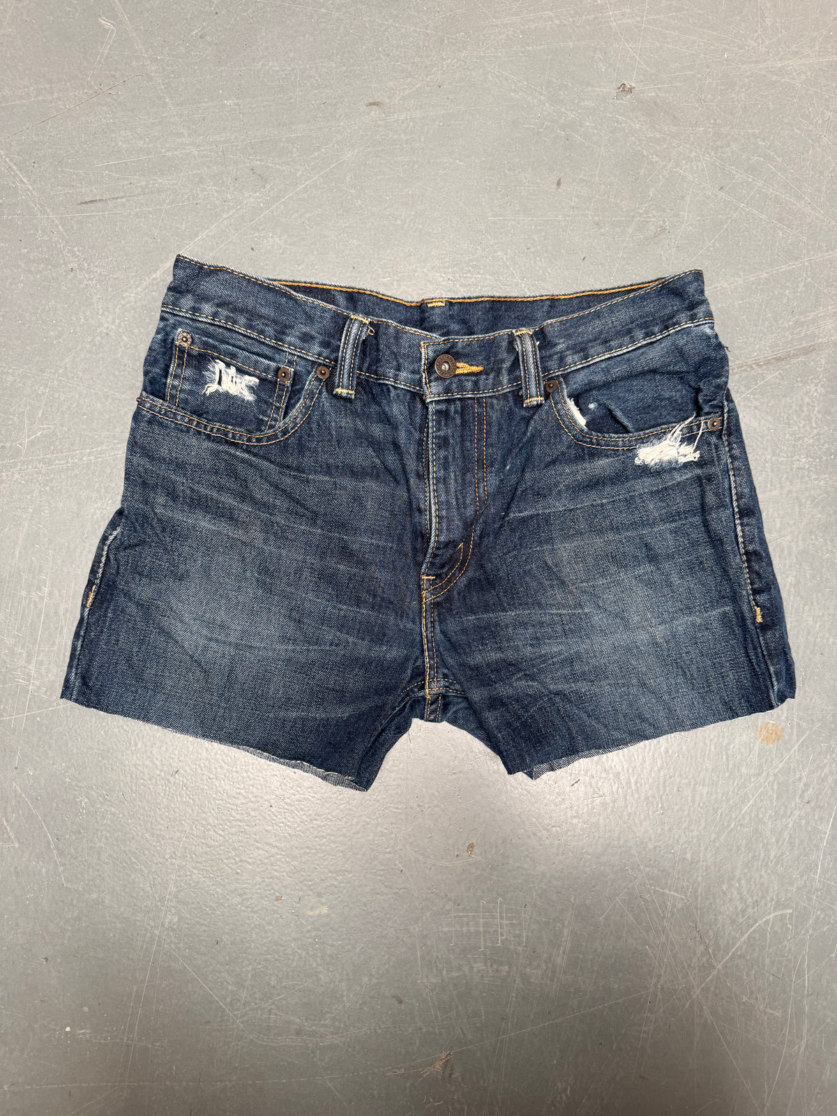 Vintage Levis Cut Off Denim Shorts - 90s Made - W 30 - SH1169