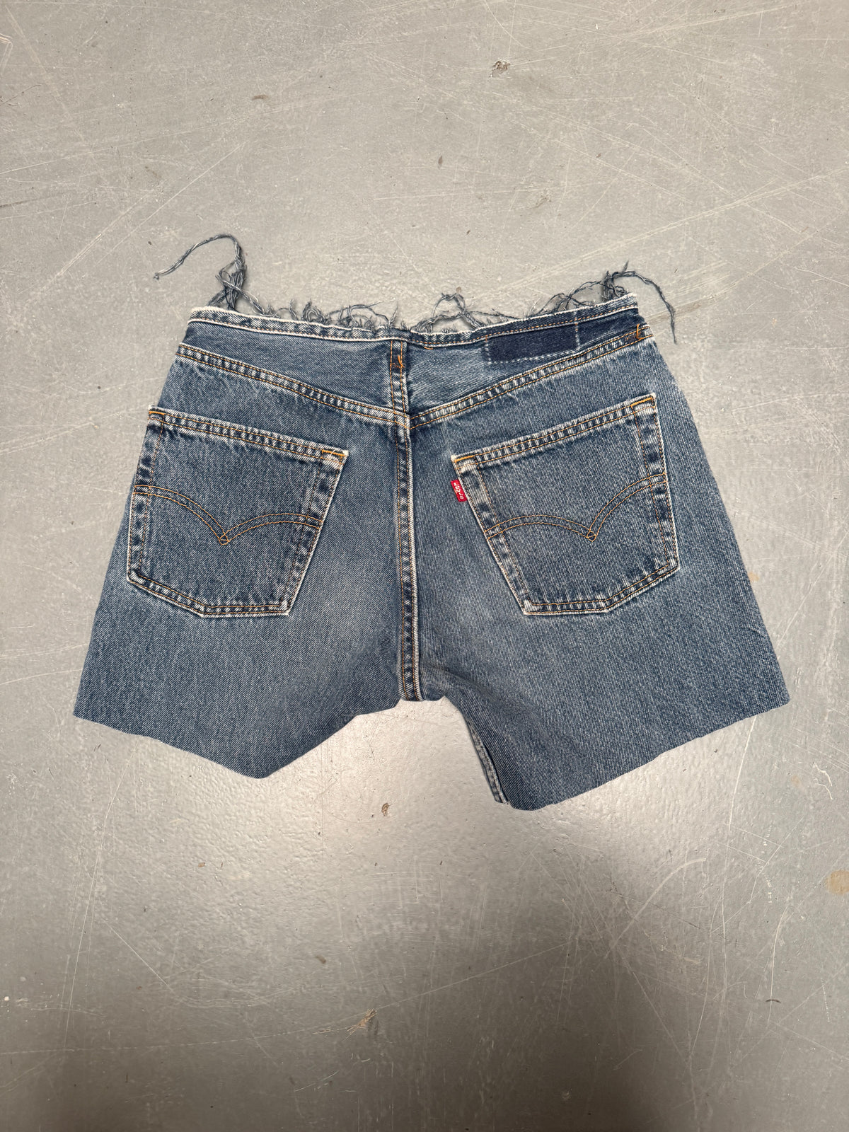 Vintage Levis Cut Off Denim Shorts - 90s Made - W 26 - SH1175