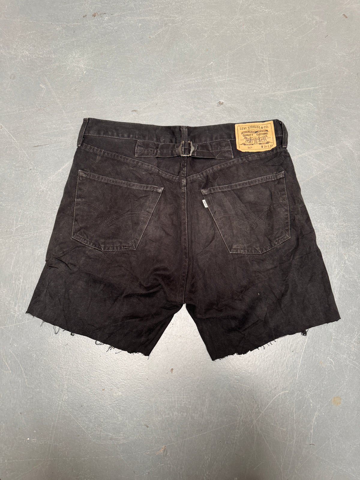 Vintage Levis Cut Off Denim Shorts - 90s Made - W 34 - SH1179