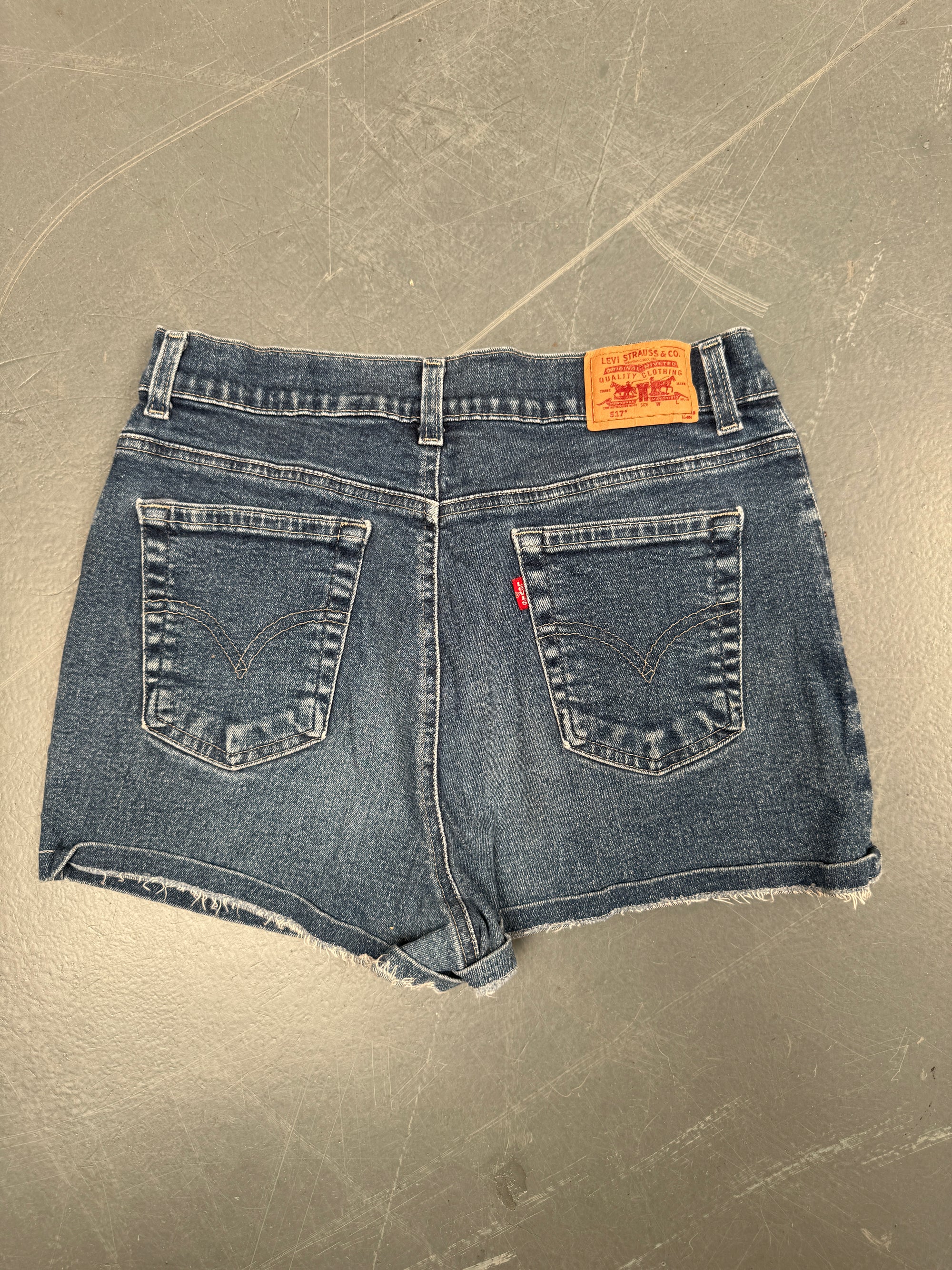 Vintage Ladies Levis Cut Off Denim Shorts - 90s Made - W 27 - SH118