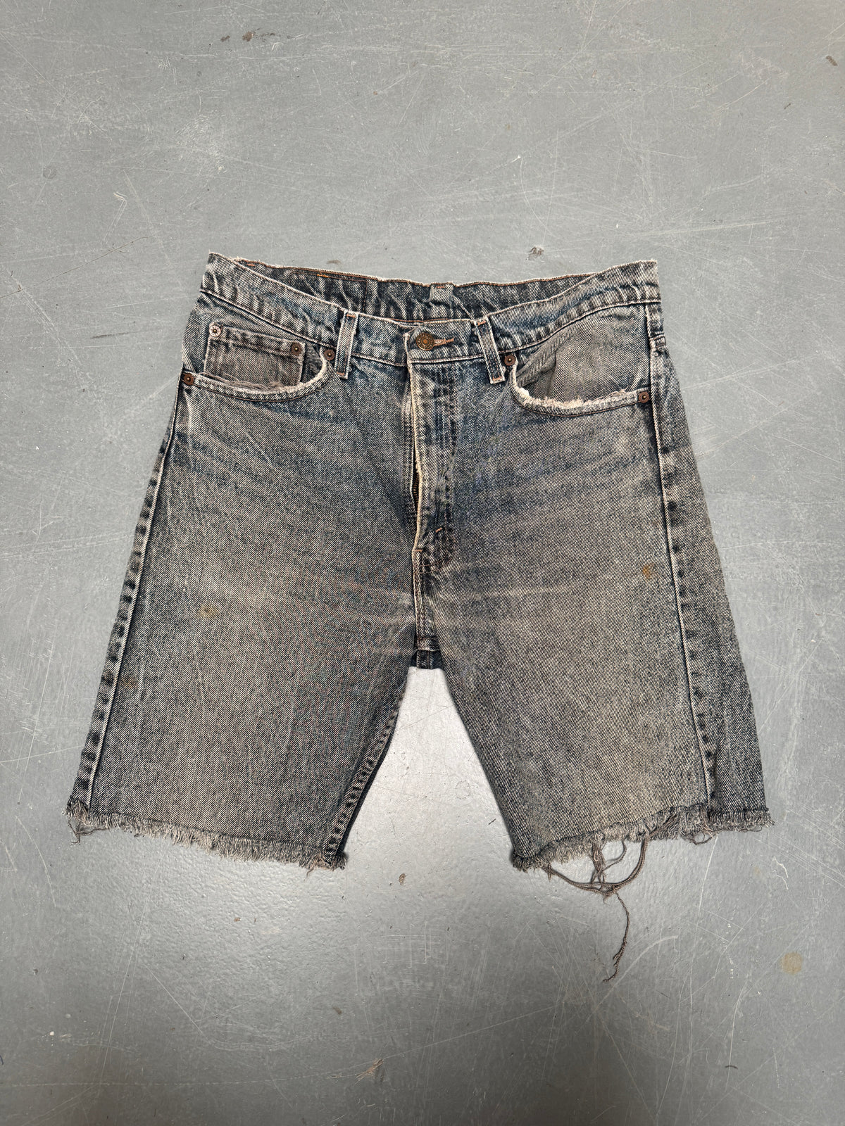 Vintage Levis Cut Off Denim Shorts - 90s Made - W 32 - SH1181