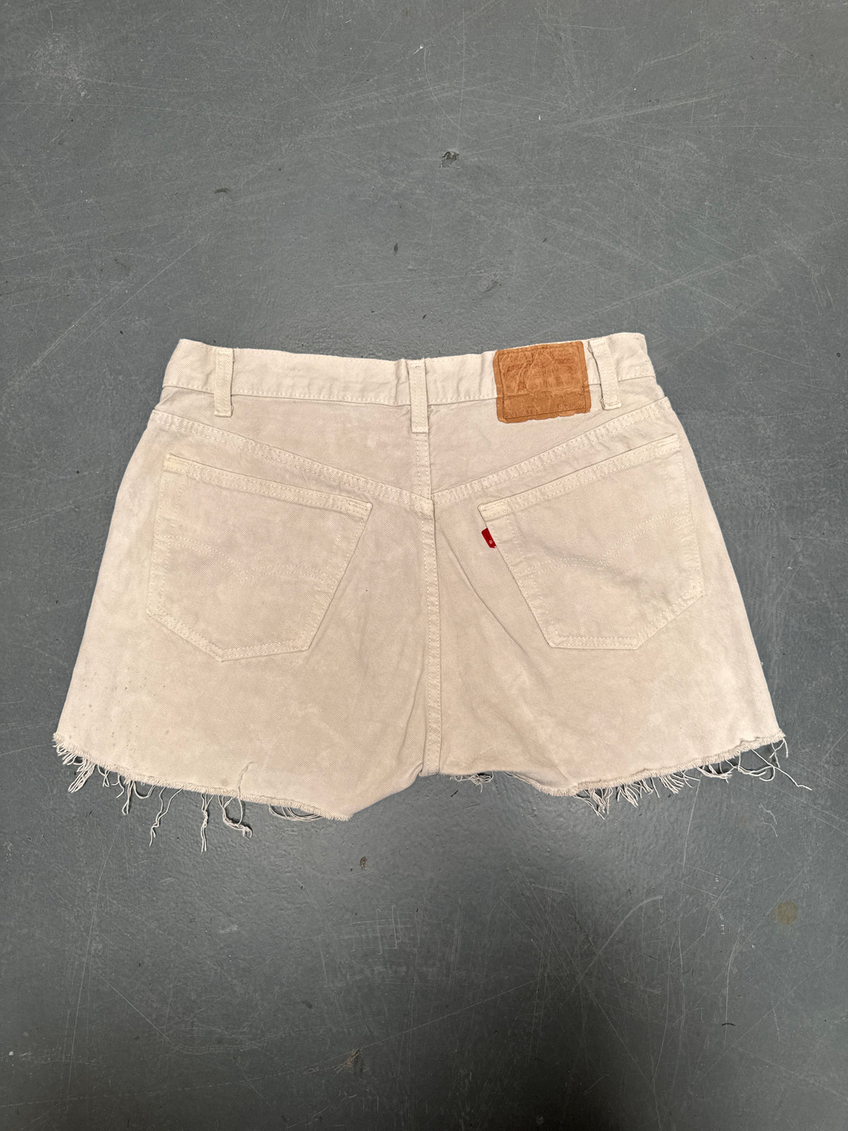 Vintage Levis Cut Off Denim Shorts - 90s Made - W 30 - SH1189