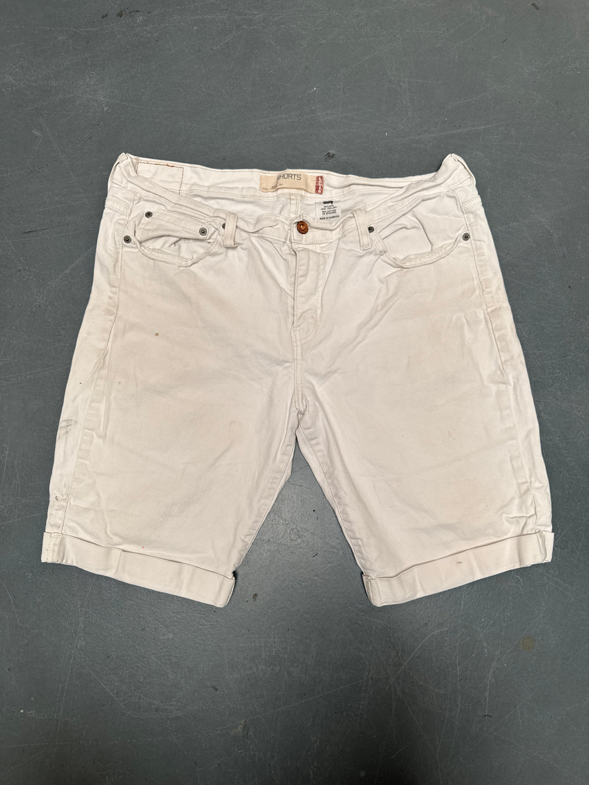 Vintage Levis Cut Off Denim Shorts - 90s Made - W 36 - SH1196