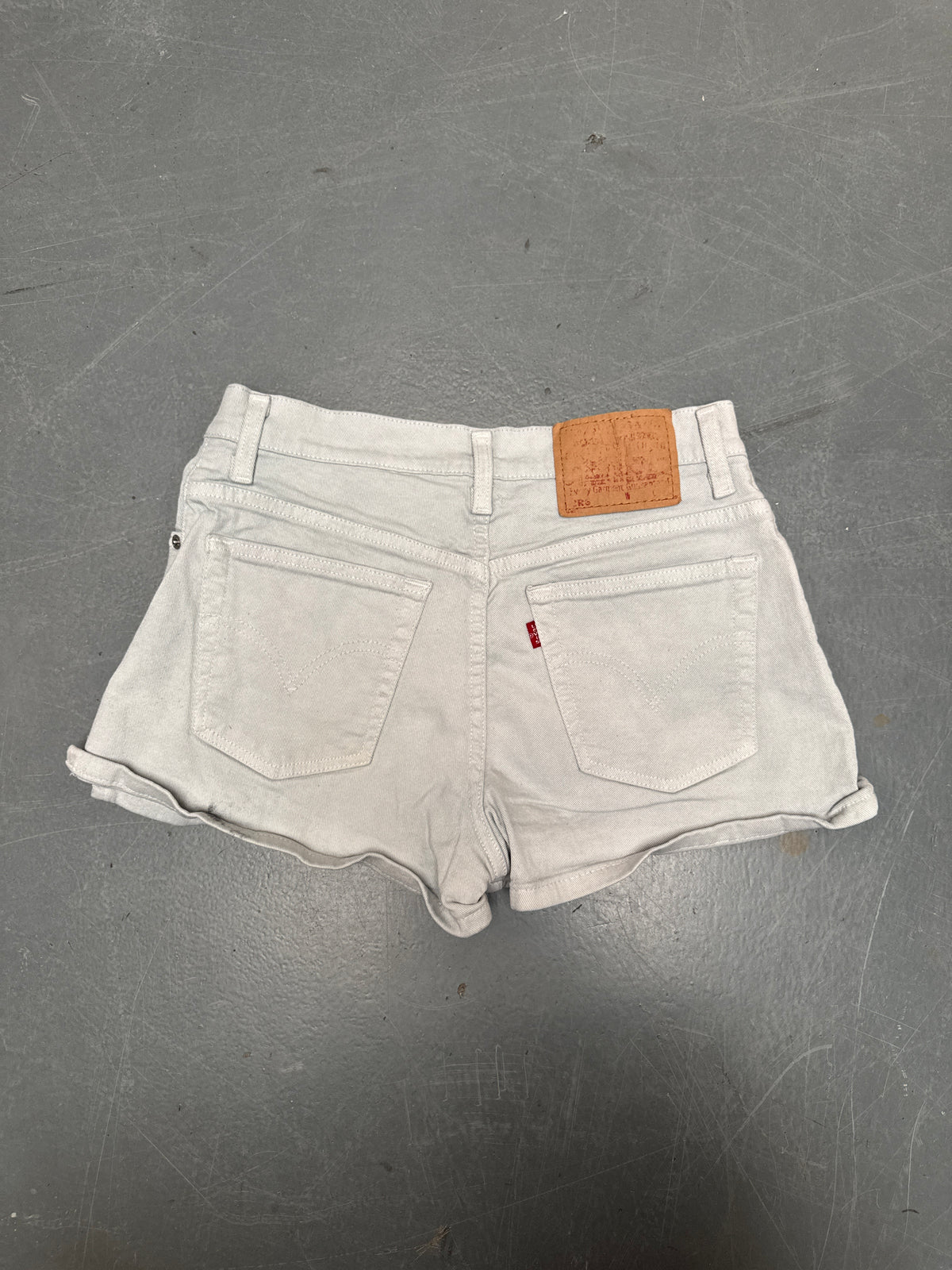 Vintage Levis Cut Off Denim Shorts - 90s Made - W 26 - SH1197