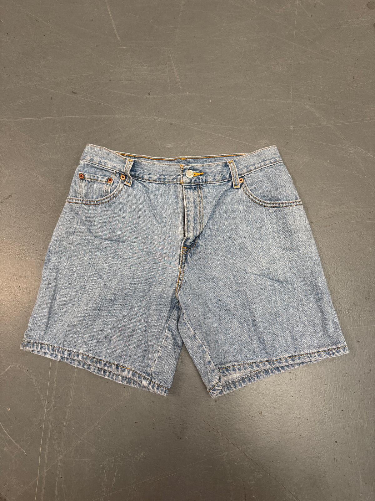 Vintage Levis Cut Off Denim Shorts - 90s Made - W 30 - SH1213