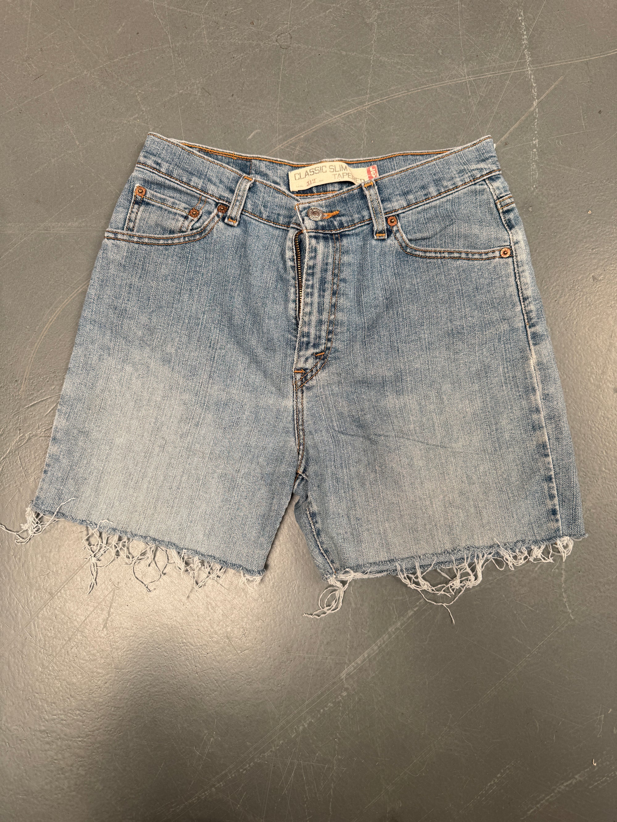 Vintage Ladies Levis Cut Off Denim Shorts - 90s Made - W 28 - SH122