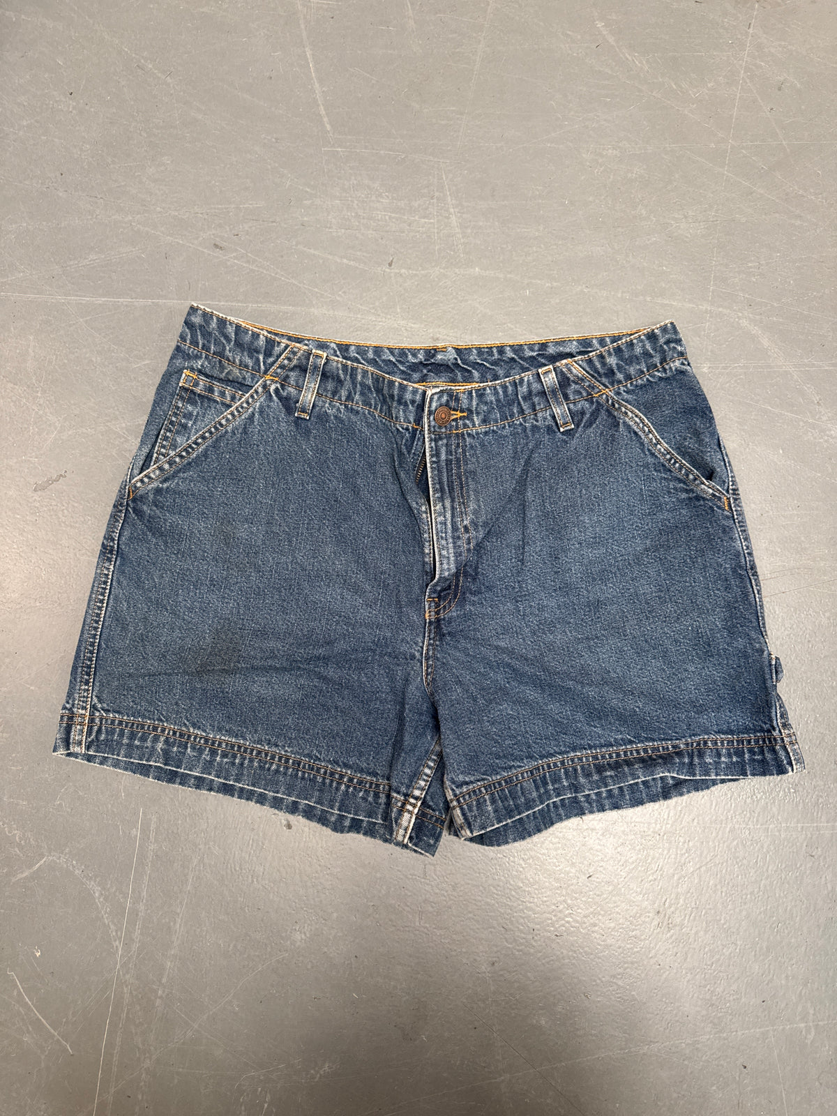 Vintage Levis Cut Off Denim Shorts - 90s Made - W 34 - SH1230