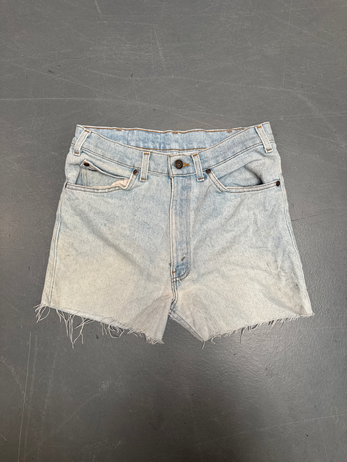 Vintage Levis Cut Off Denim Shorts - 90s Made - W 30 - SH1242